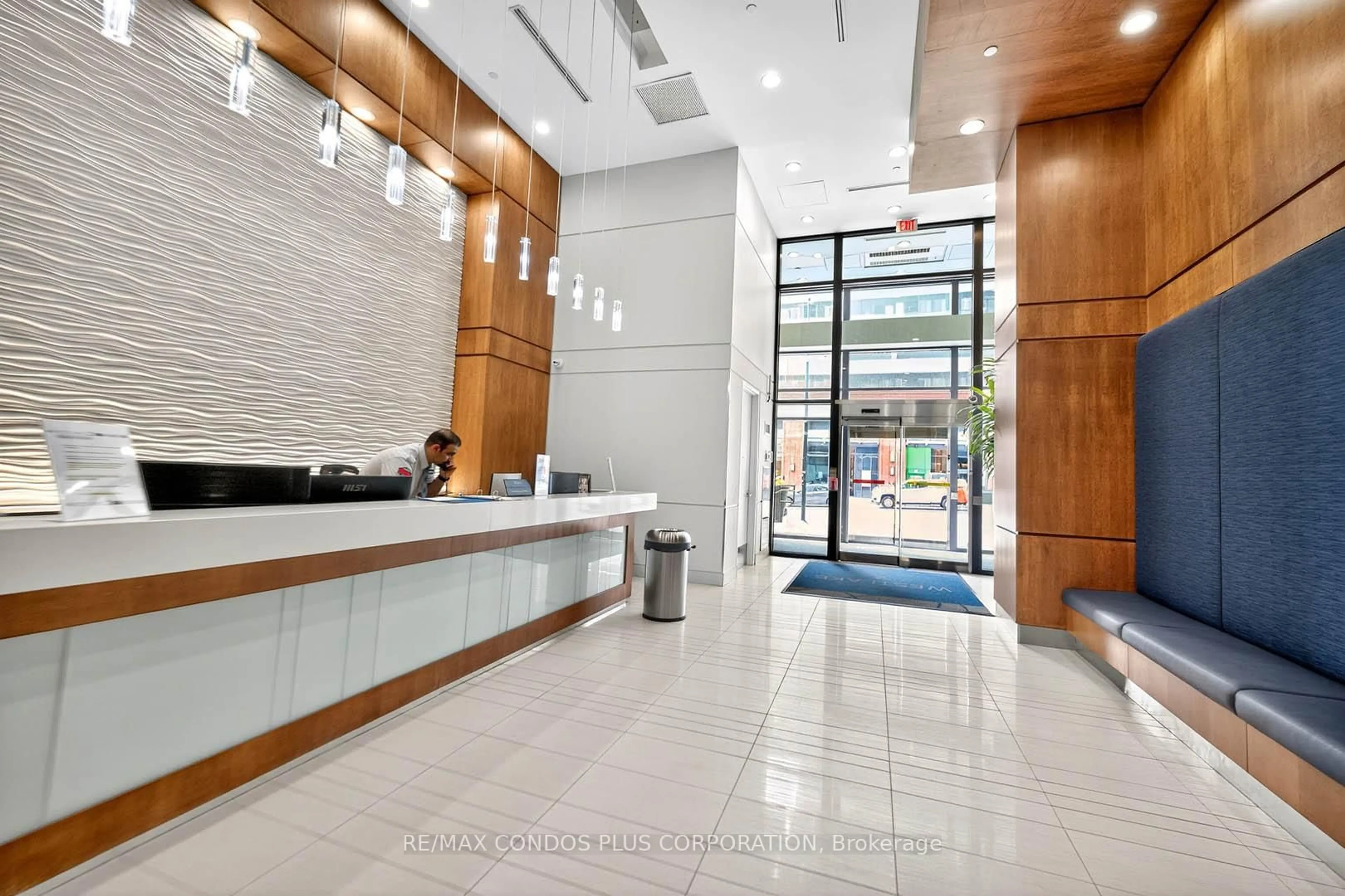 Lobby for 2200 Lake Shore Blvd #1610, Toronto Ontario M8V 1A4