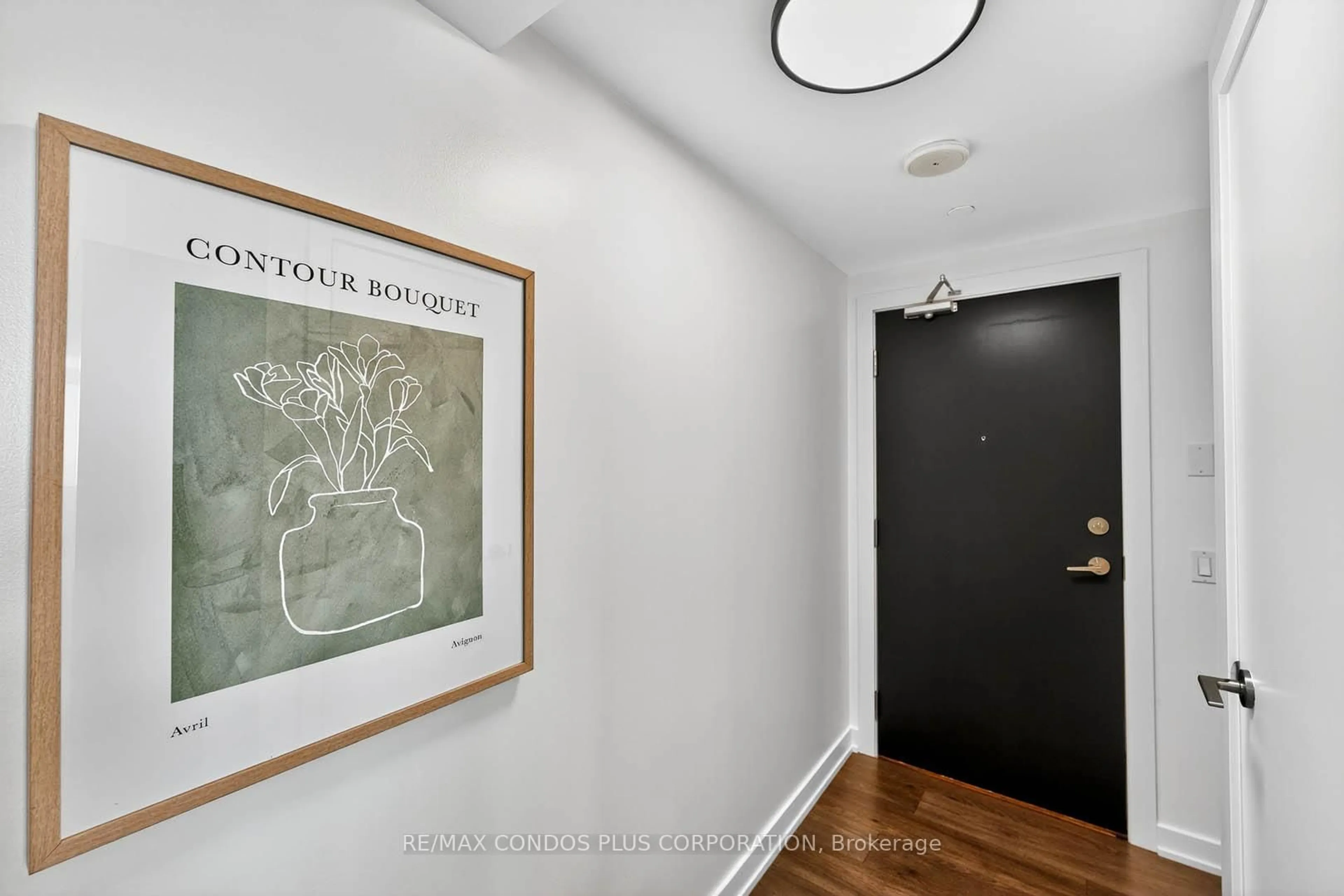 Indoor entryway for 2200 Lake Shore Blvd #1610, Toronto Ontario M8V 1A4