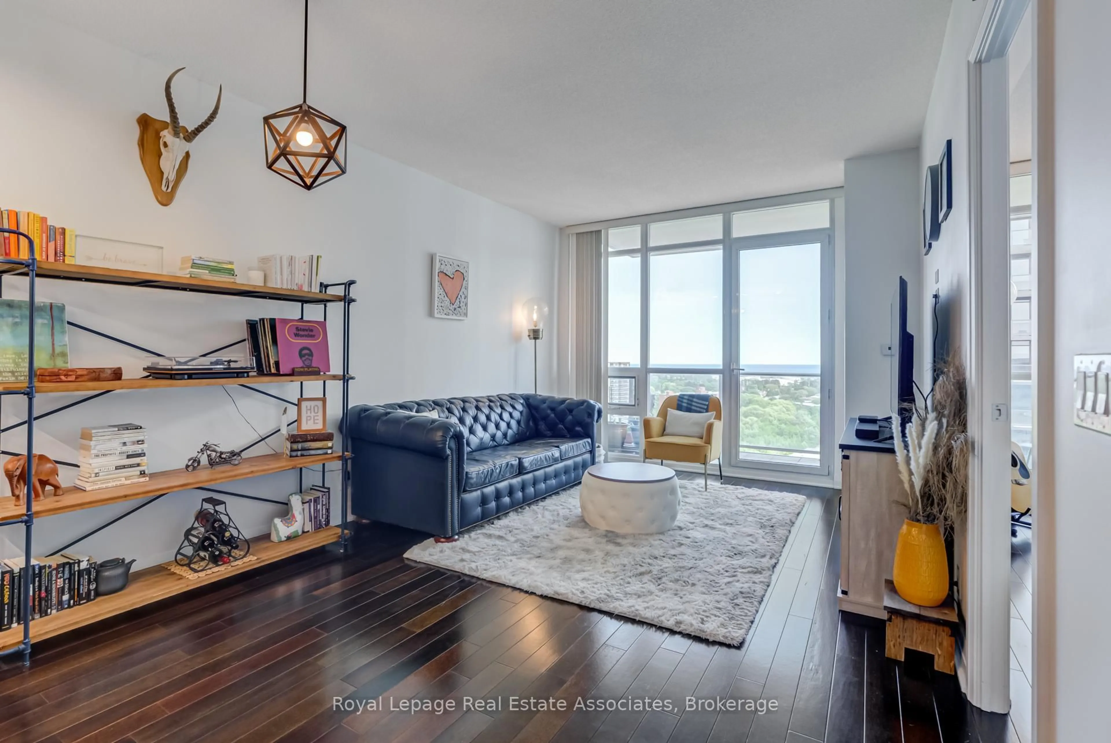 Living room with furniture, unknown for 1055 Southdown Rd #Lph09, Mississauga Ontario L5J 0A3