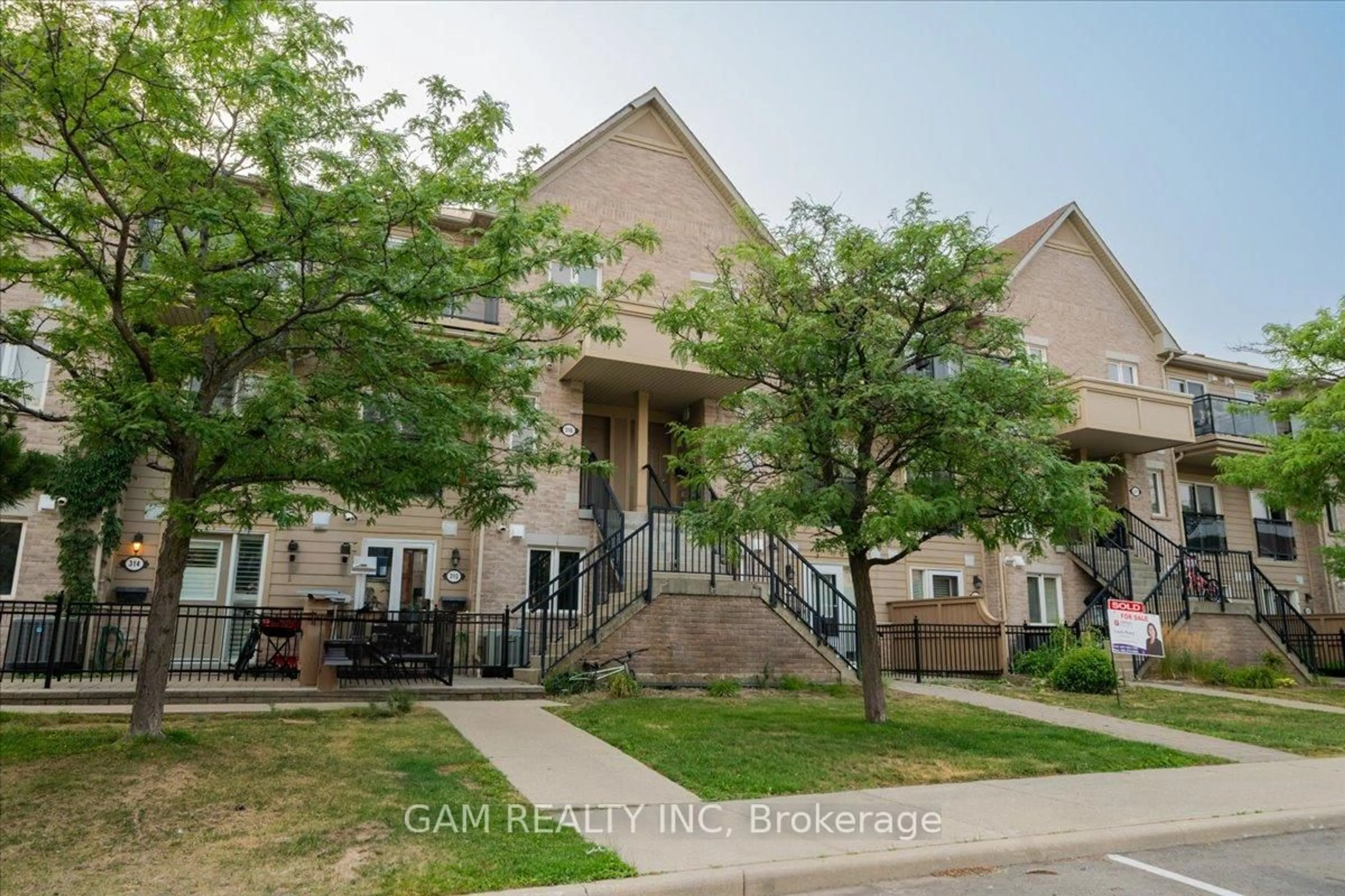 Unknown for 4975 Southhampton Dr #316, Mississauga Ontario L5M 8C9