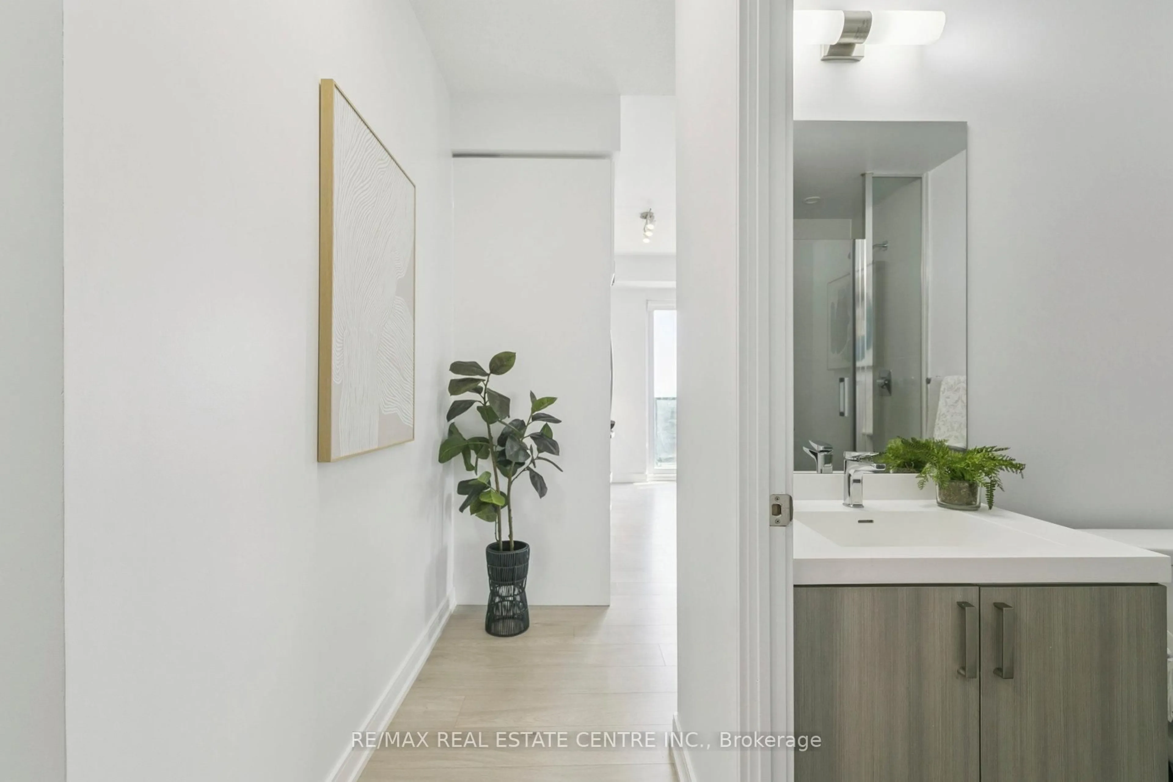 Unknown for 8 Nahani Way #821, Mississauga Ontario L4Z 0C6