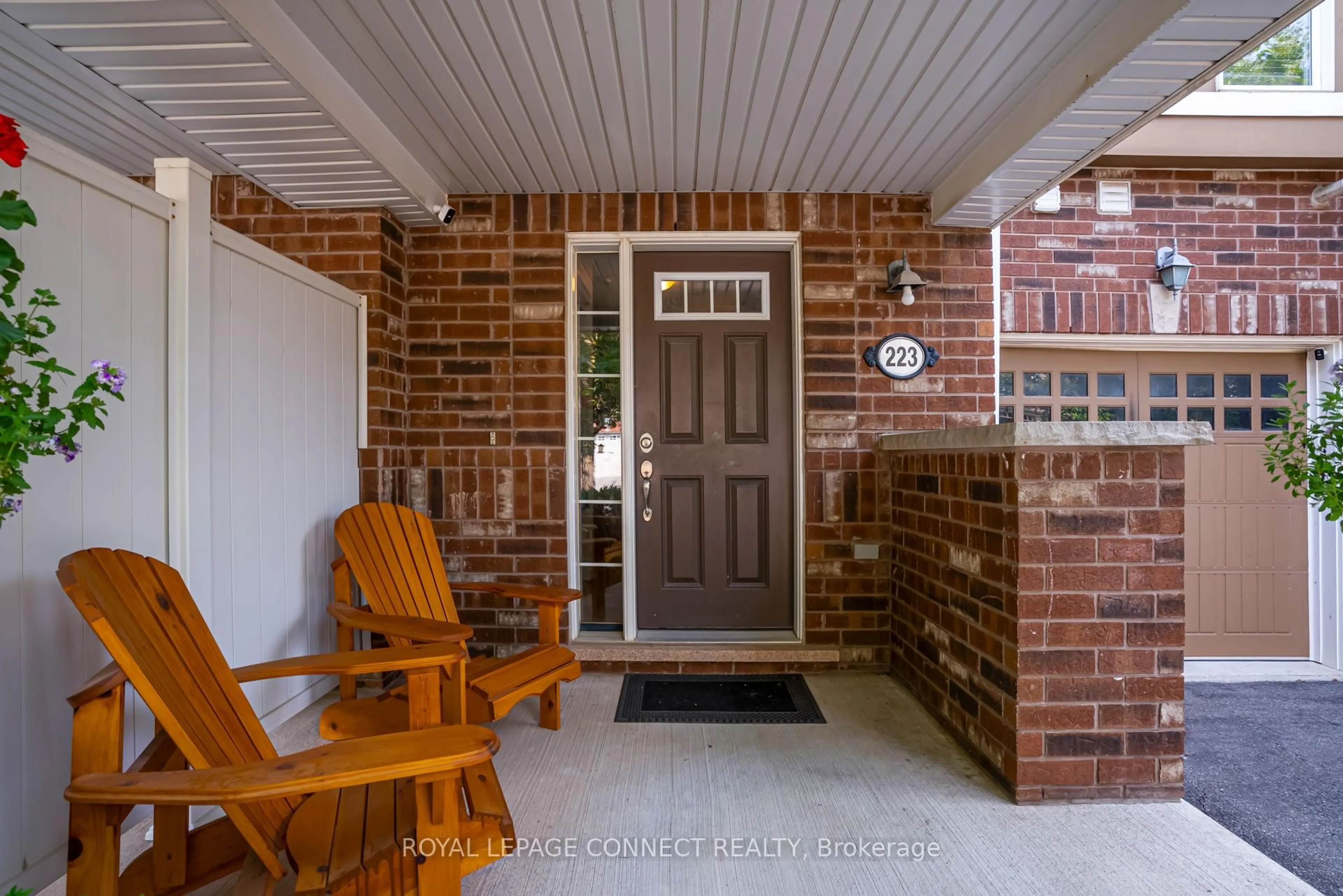 Indoor entryway for 223 Woodley Cres, Milton Ontario L9T 8C4