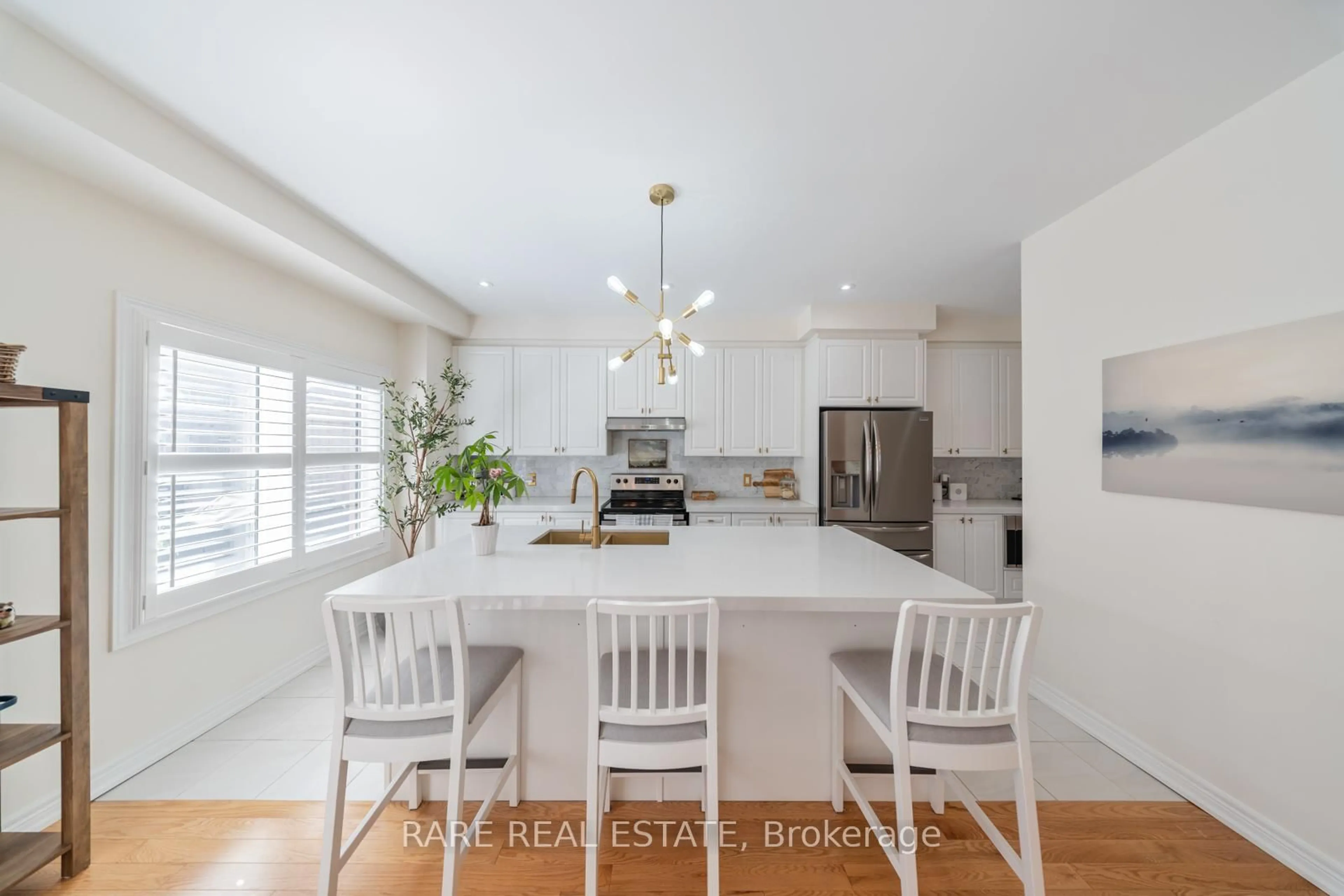 Open concept kitchen, unknown for 160 Fruitvale Circ, Brampton Ontario L7A 5C4