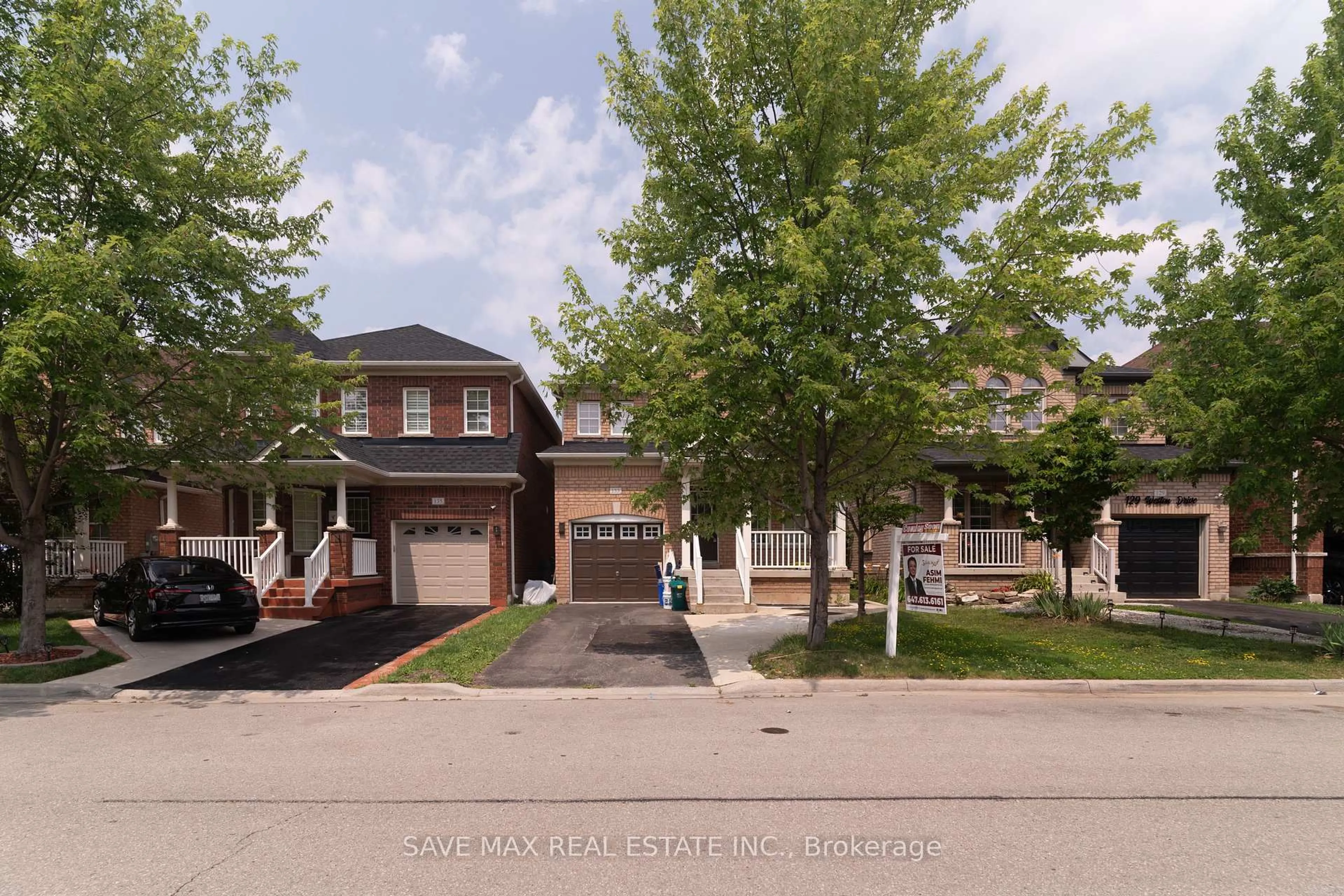 Home with brick exterior material, street for 133 Weston Dr, Milton Ontario L9T 0V6