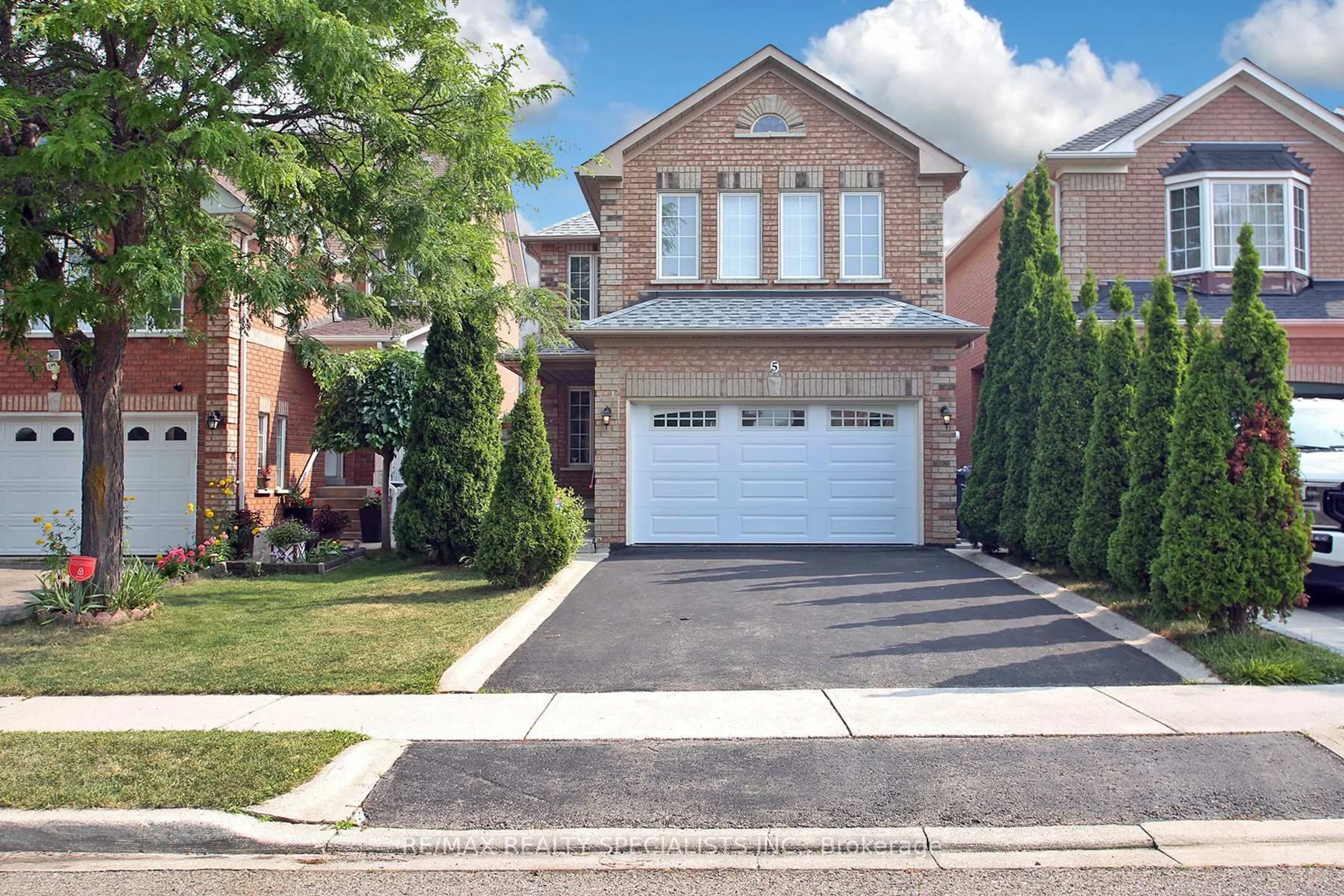 Home with brick exterior material, street for 5 Todmorden Dr, Brampton Ontario L7A 1M5