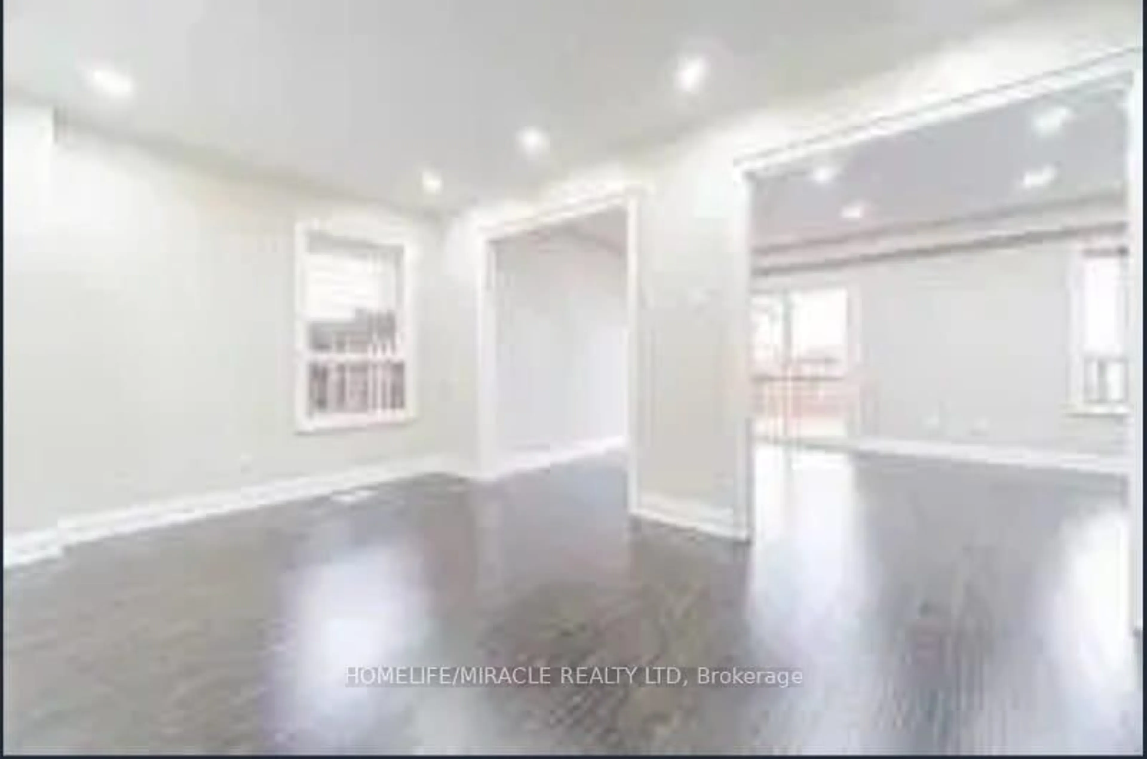A pic of a room for 150 Weybridge Tr, Brampton Ontario L6V 3W2