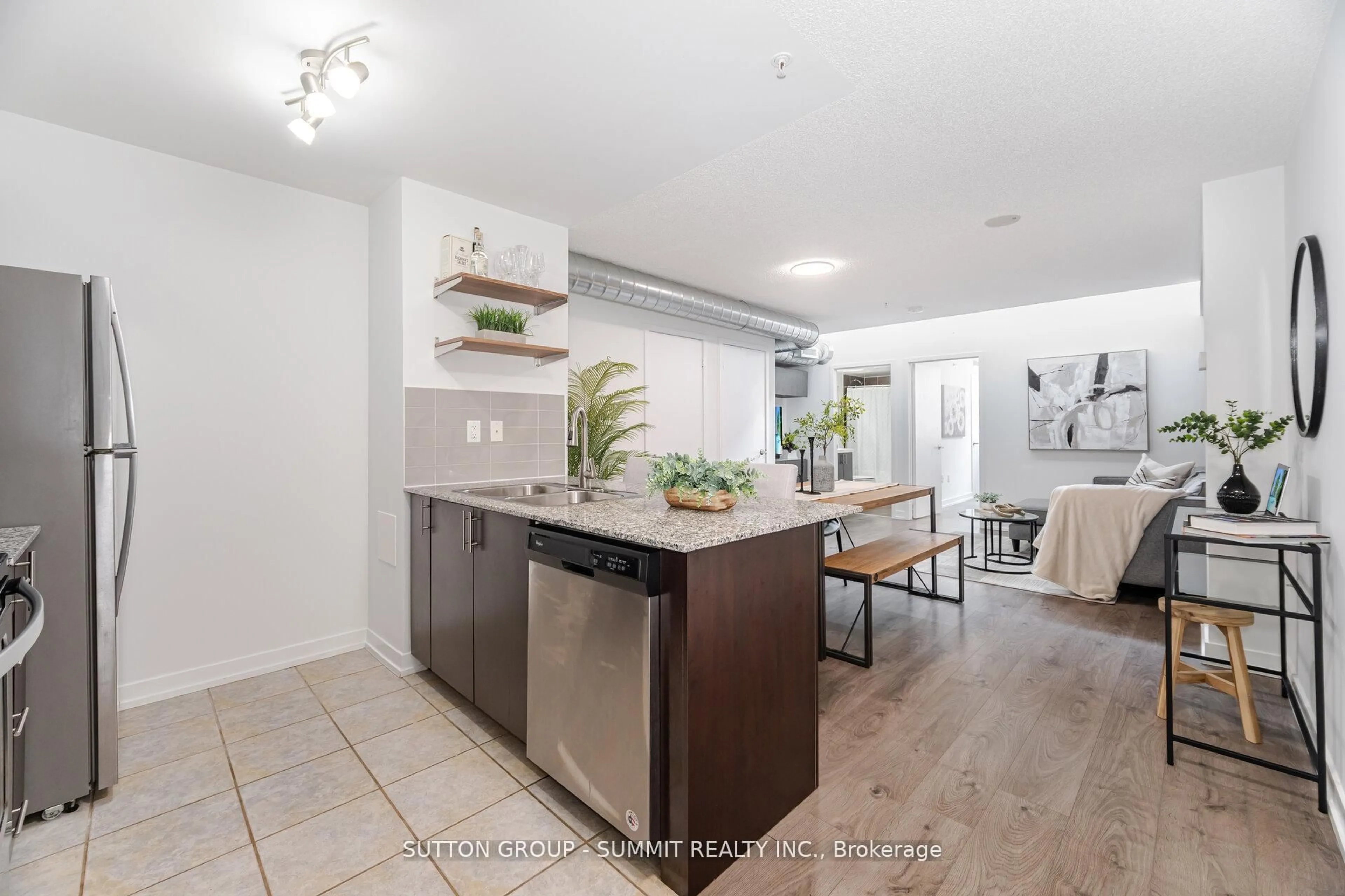 Open concept kitchen, unknown for 1410 DUPONT St #311, Toronto Ontario M6H 0B6