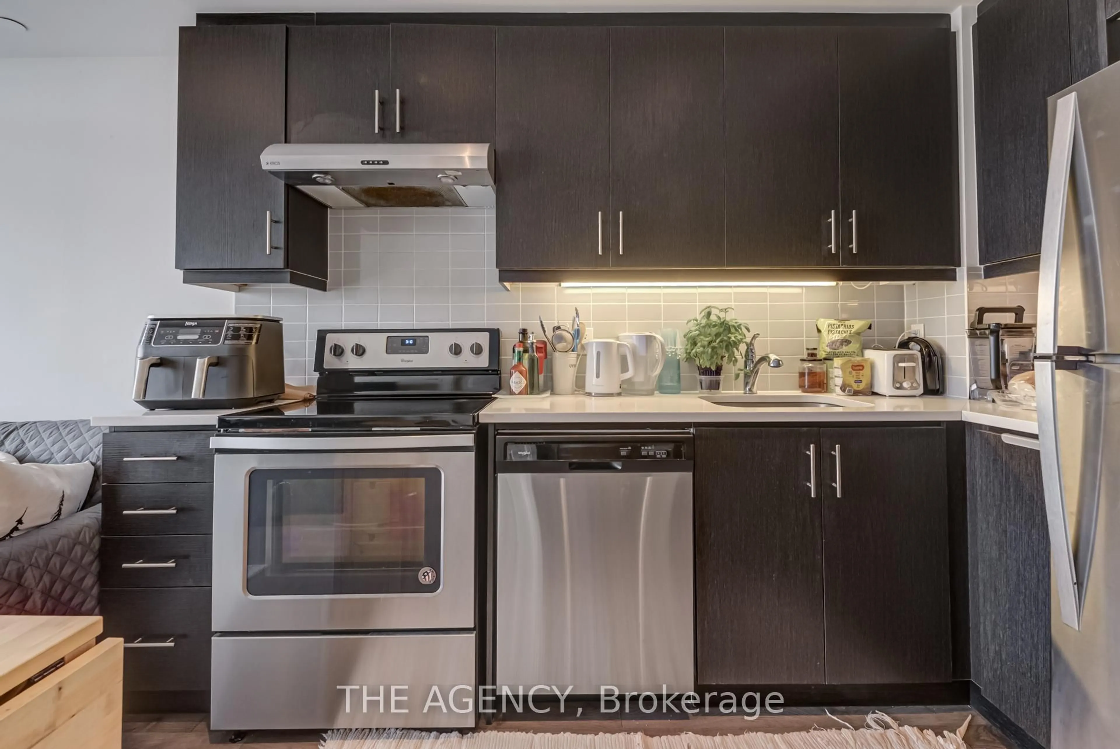 Standard kitchen, unknown for 17 Zorra St #507, Toronto Ontario M8Z 0C8