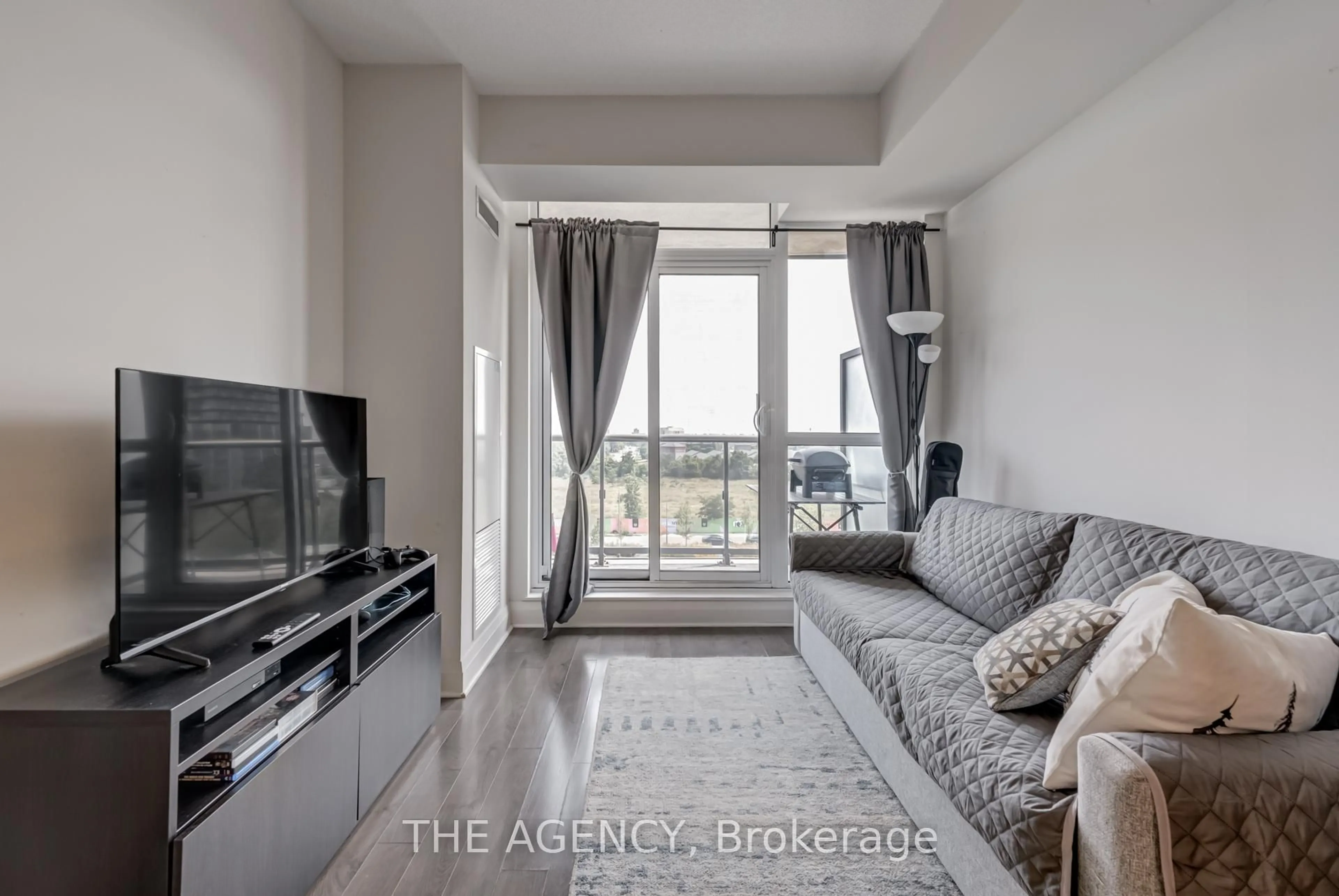 Unknown for 17 Zorra St #507, Toronto Ontario M8Z 0C8