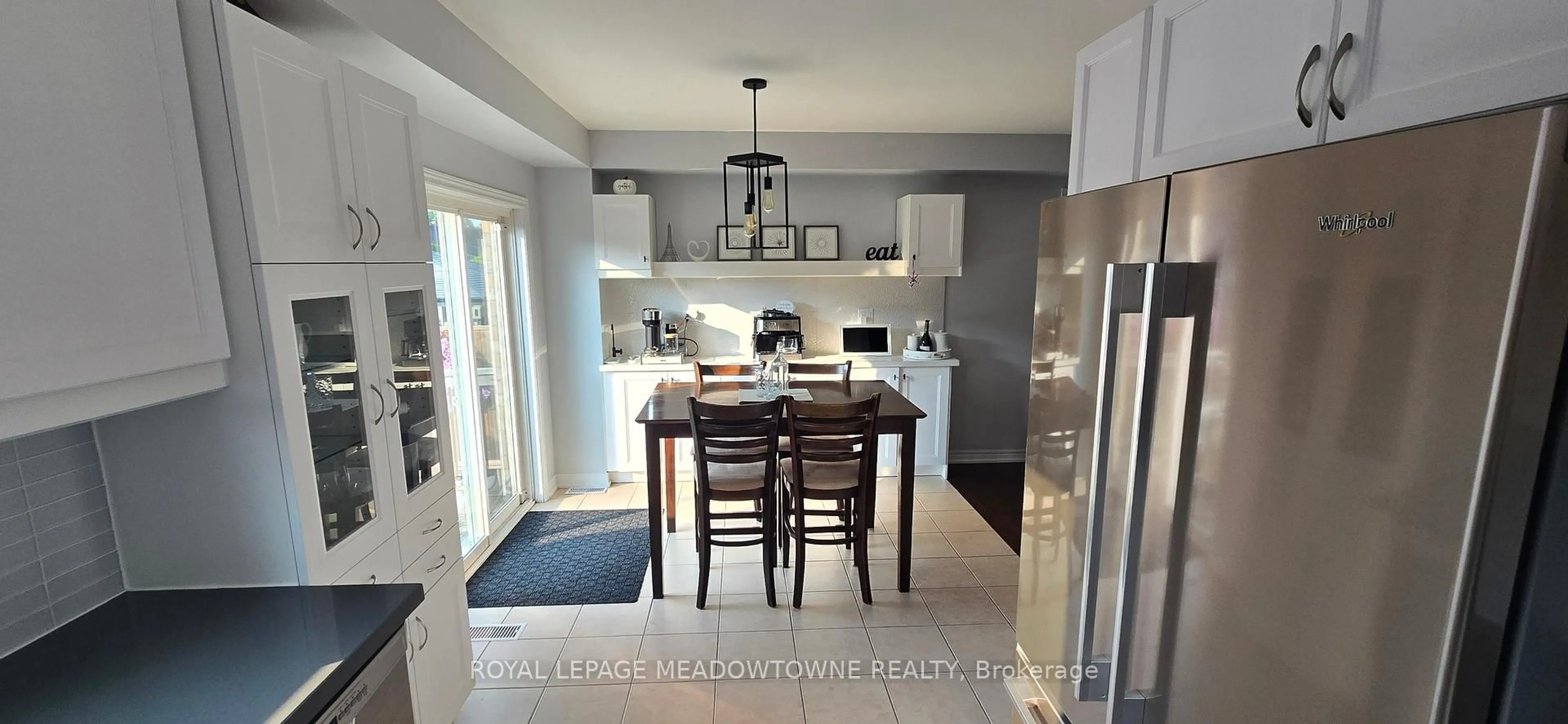 Open concept kitchen, ceramic/tile floor for 345 Bussel Cres, Milton Ontario L9T 0W5