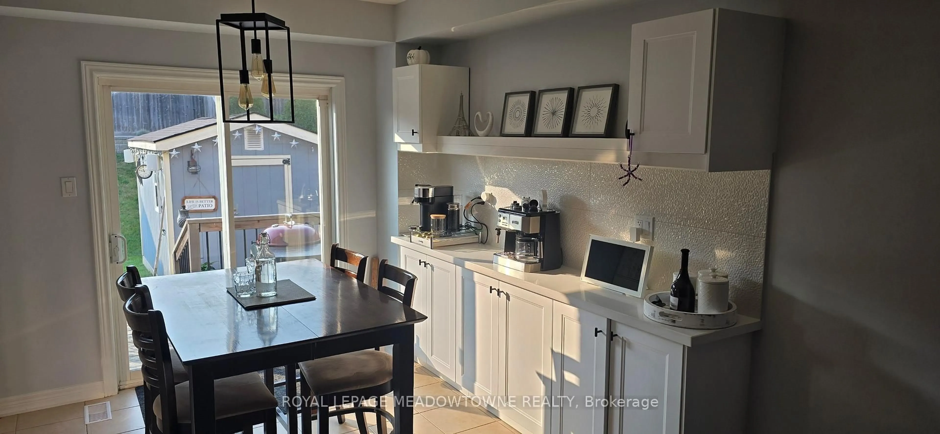 Open concept kitchen, unknown for 345 Bussel Cres, Milton Ontario L9T 0W5