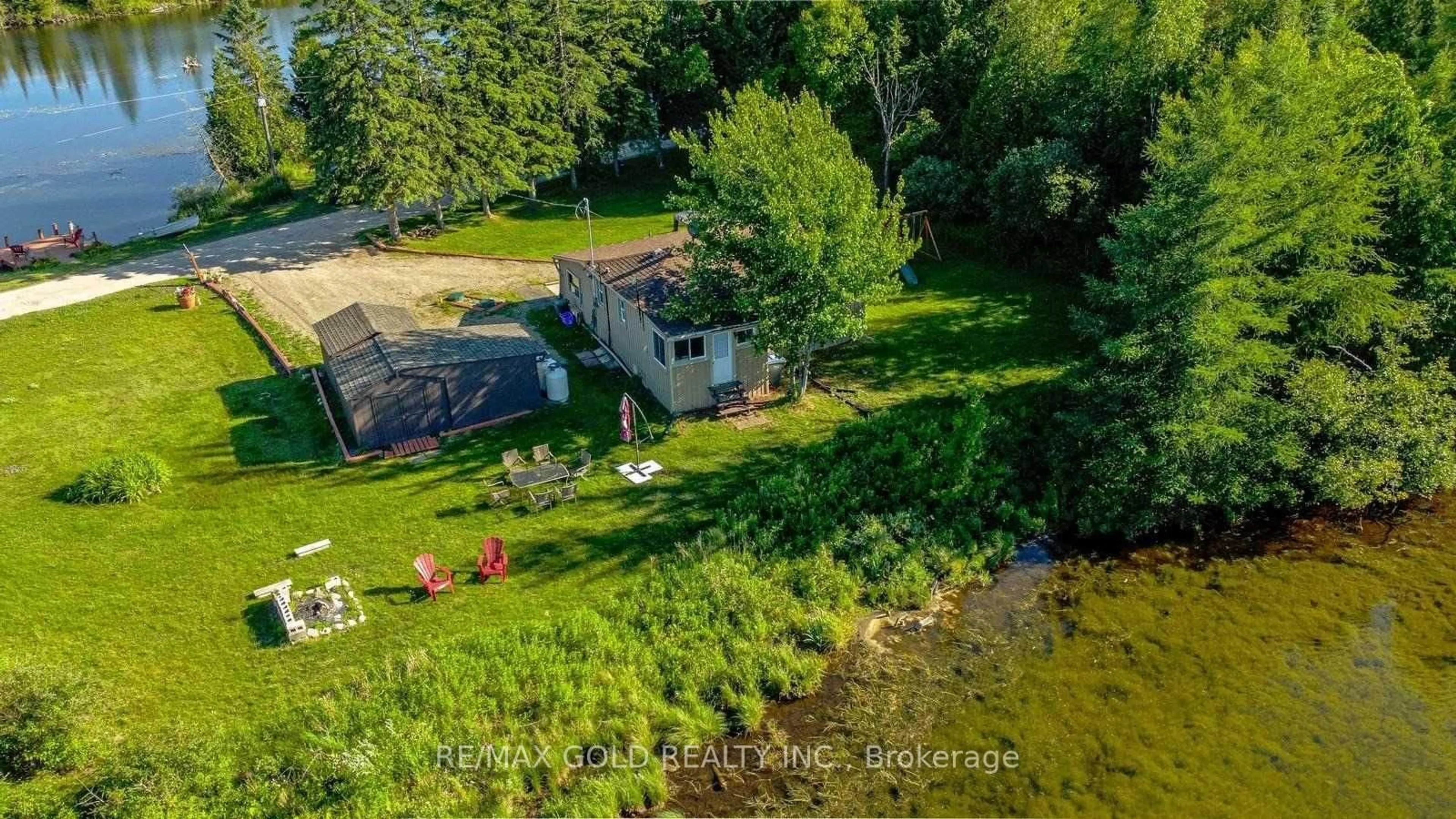 A pic from outside/outdoor area/front of a property/back of a property/a pic from drone, water/lake/river/ocean view for 785 Caledon E Garafraxa Line #21, Caledon Ontario L7K 0G4
