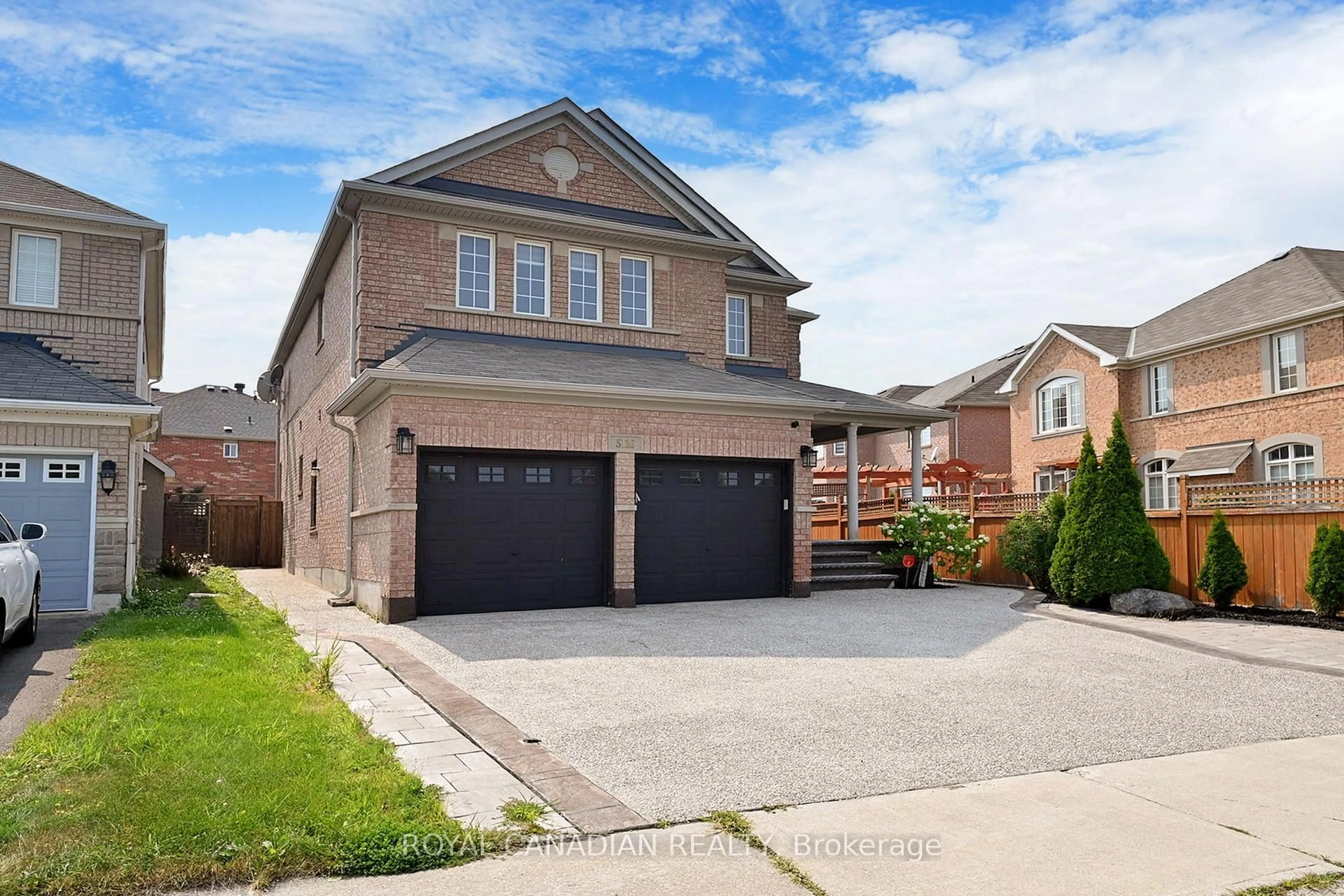 Home with brick exterior material, street for 5116 Churchill Meadows Blvd, Mississauga Ontario L5M 8B7