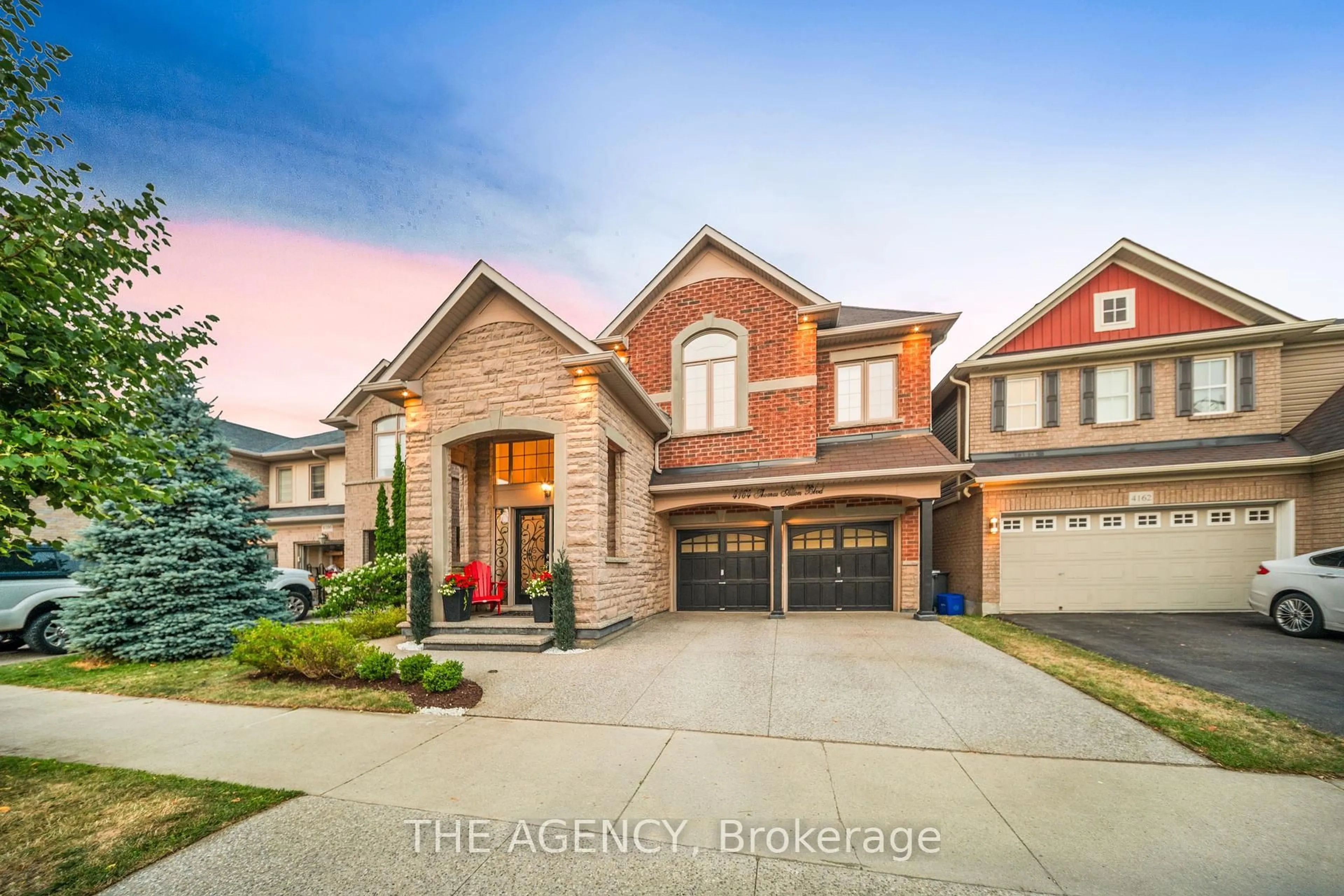 Home with brick exterior material, street for 4164 Thomas Alton Blvd, Burlington Ontario L7M 0A4