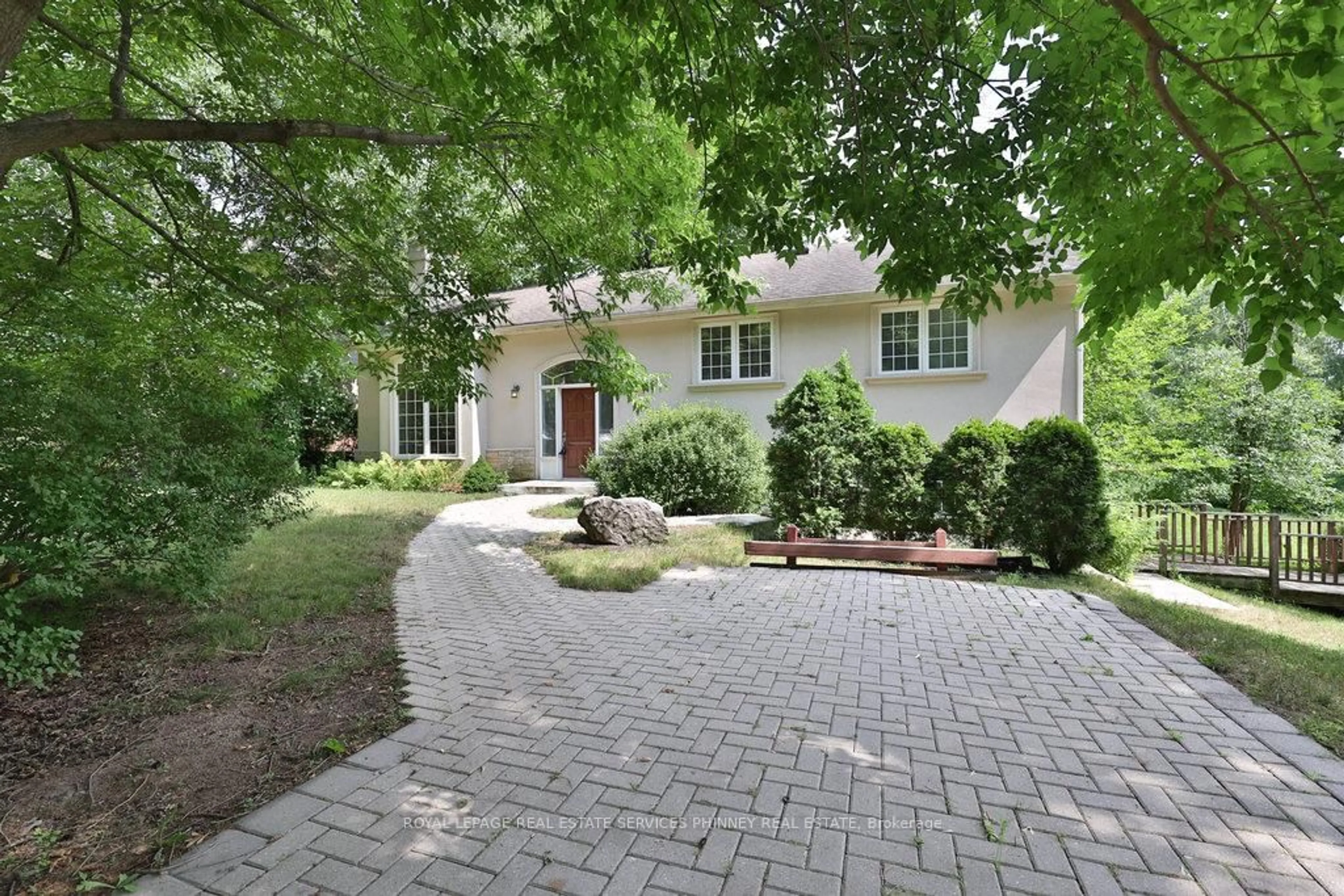 Home with brick exterior material, street for 1340 Contour Dr, Mississauga Ontario L5H 1B2
