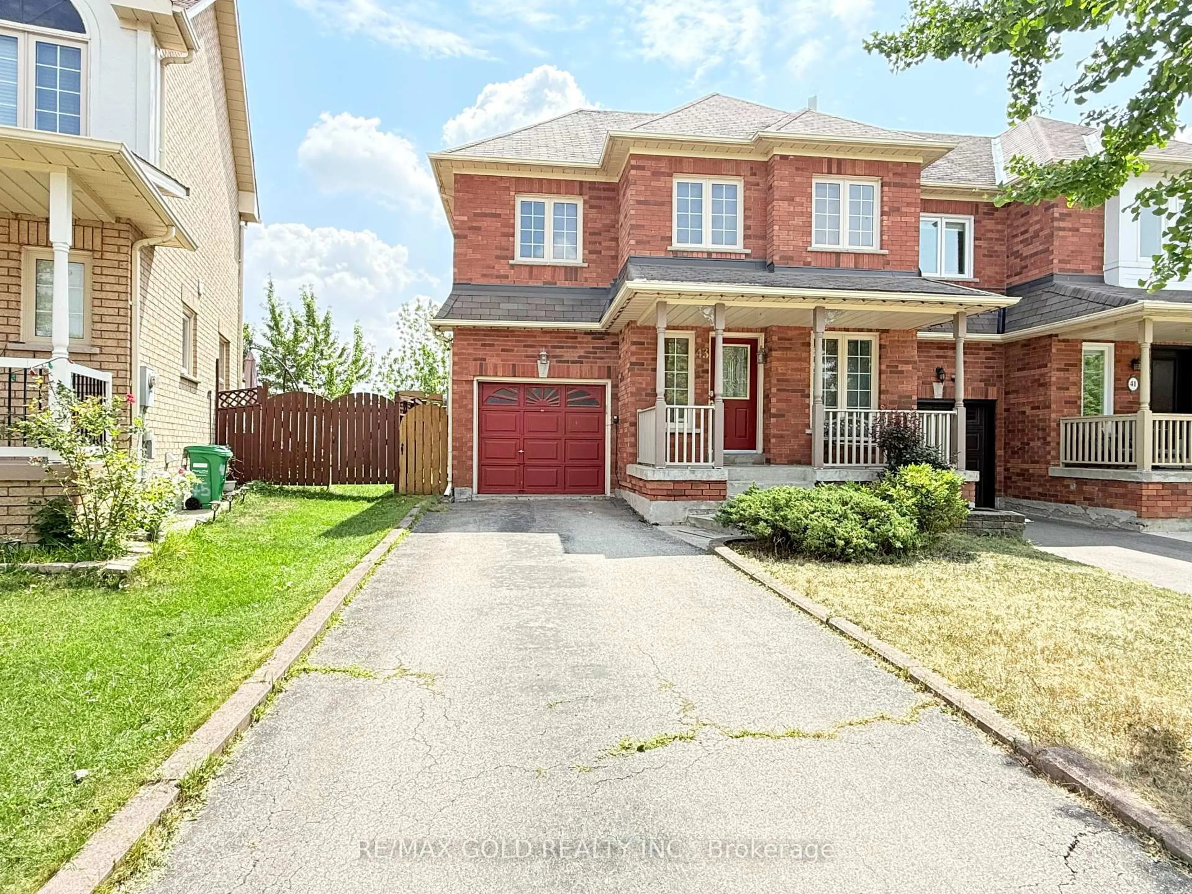 Home with brick exterior material, street for 43 Giraffe Ave, Brampton Ontario L6R 1Y9