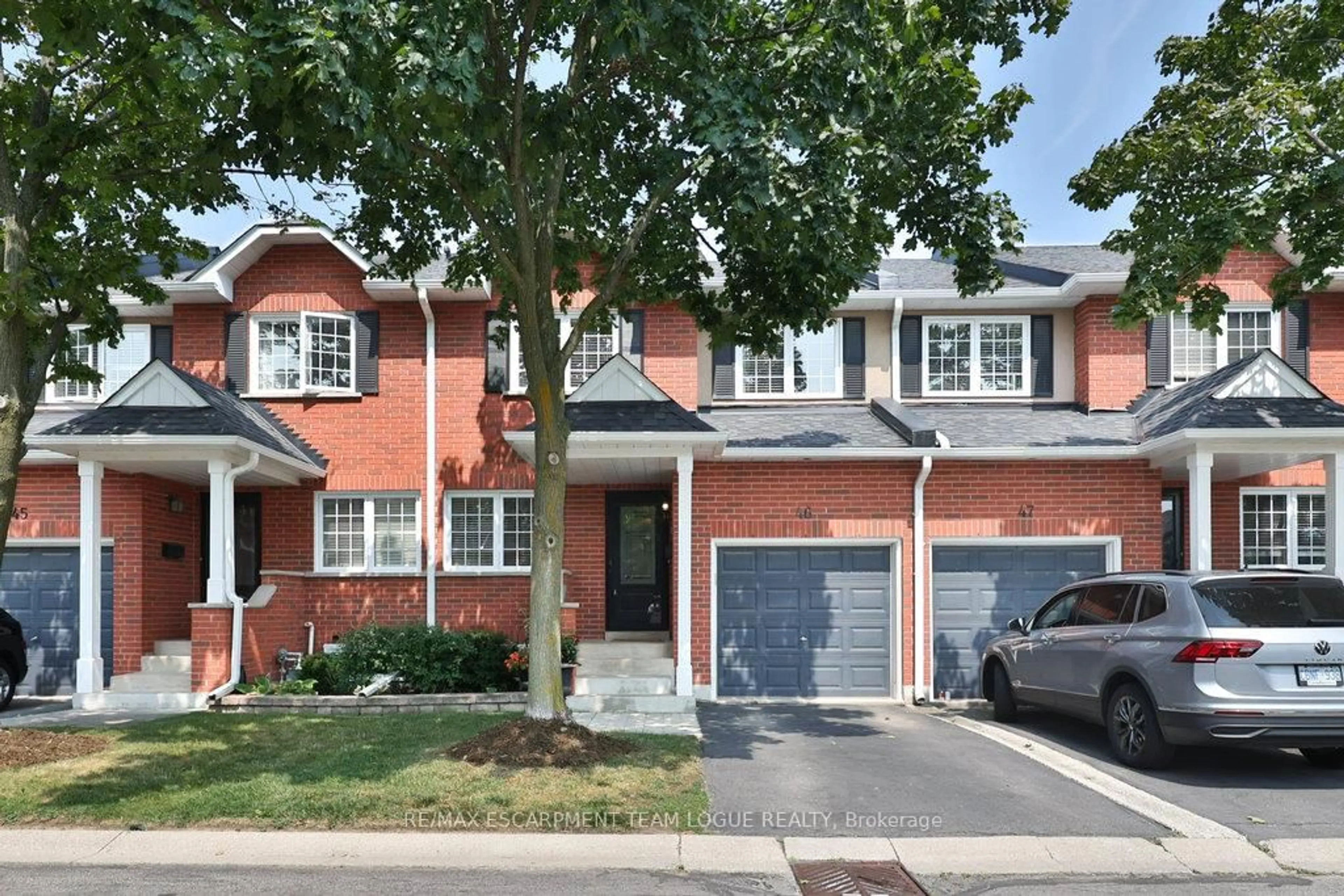 Home with brick exterior material, street for 2880 HEADON FOREST Dr #46, Burlington Ontario L7M 4H2