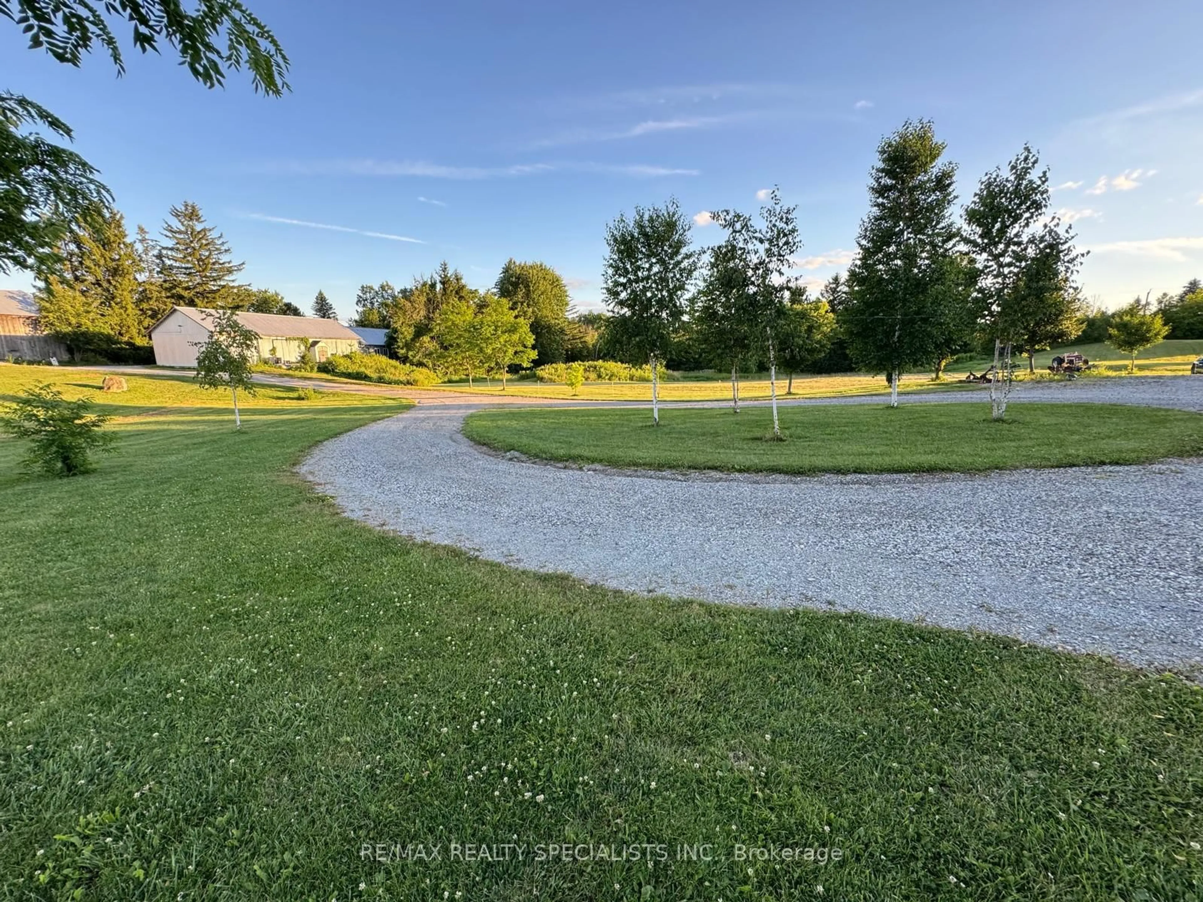 A pic from outside/outdoor area/front of a property/back of a property/a pic from drone, unknown for 12195 FOURTH LINE Nassagaweya Line, Milton Ontario N0B 2K0