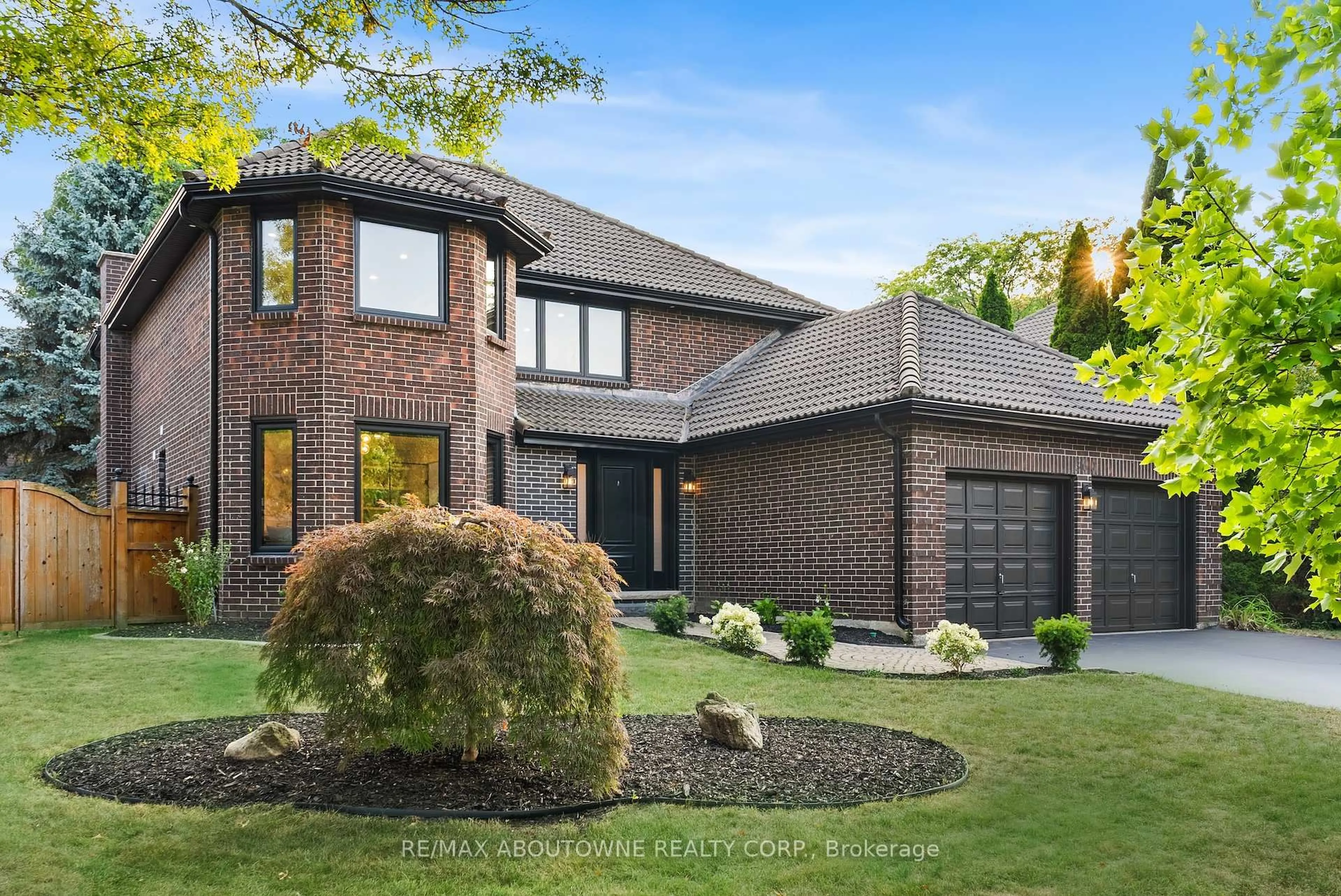 Home with brick exterior material, street for 360 Claremont Cres, Oakville Ontario L6J 6K1