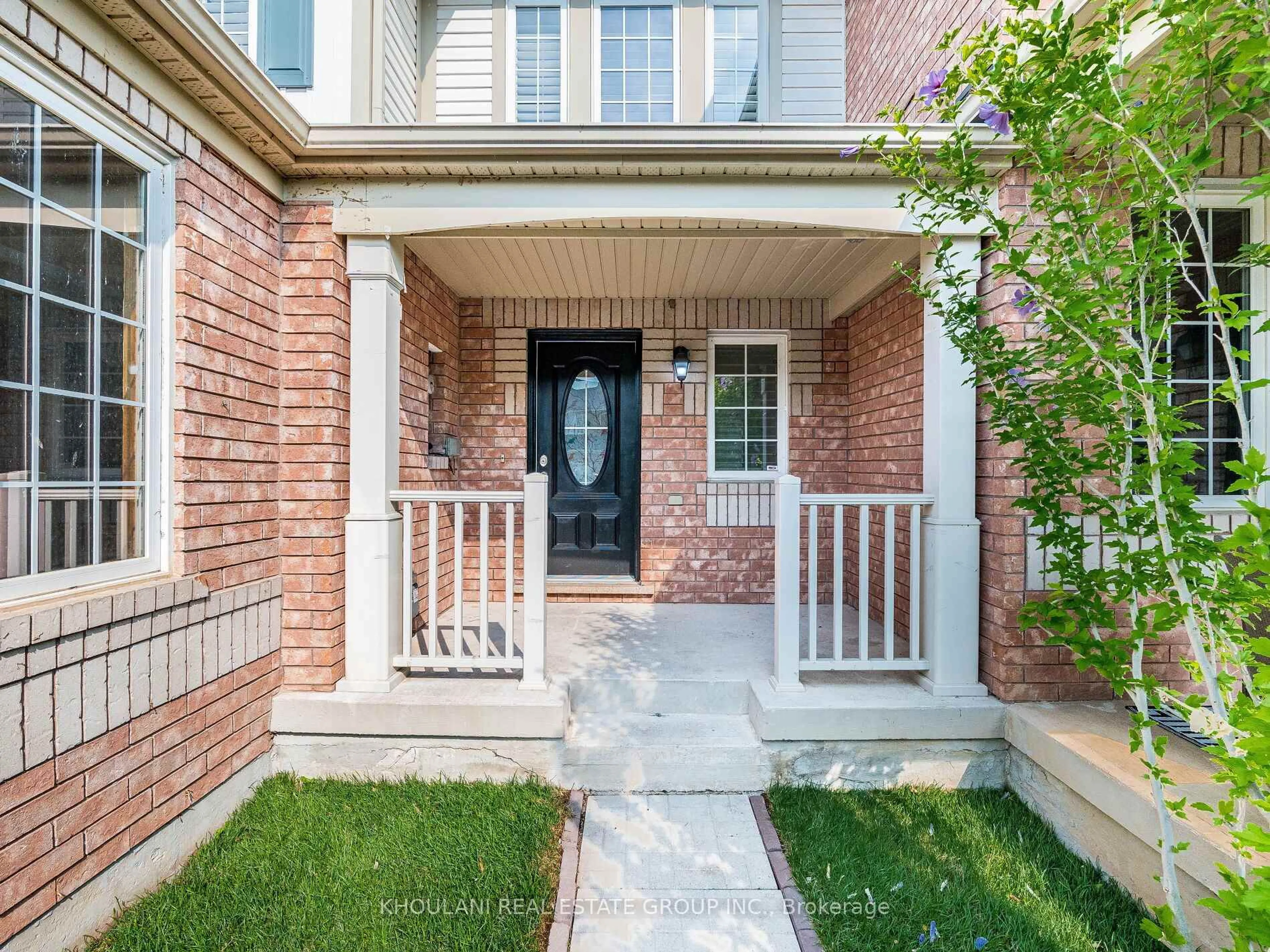 Home with brick exterior material, street for 32 Van Fleet Terr, Milton Ontario L9T 0Y4