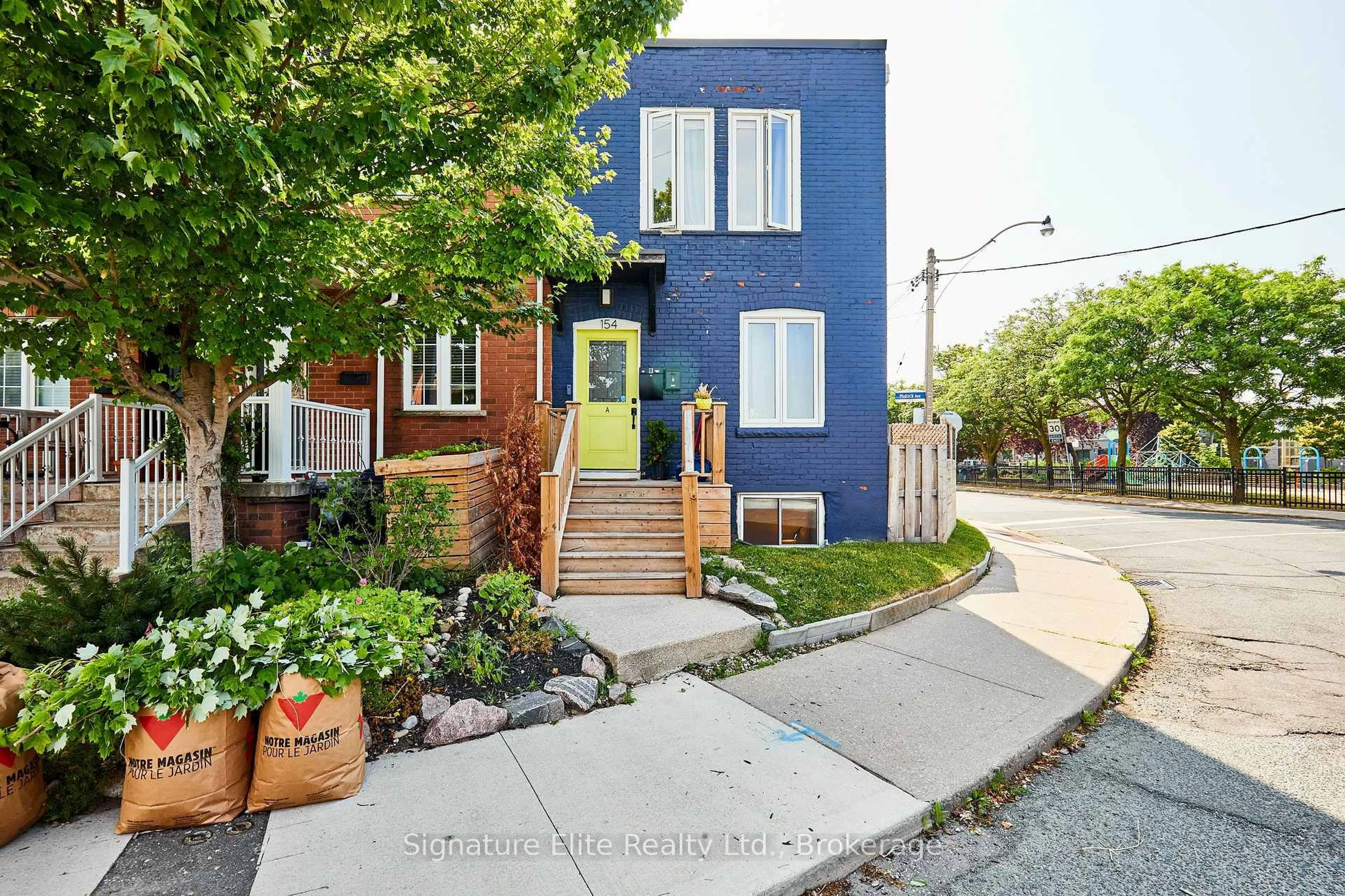 Home with brick exterior material, street for 154 Mulock Ave, Toronto Ontario M6N 3C6
