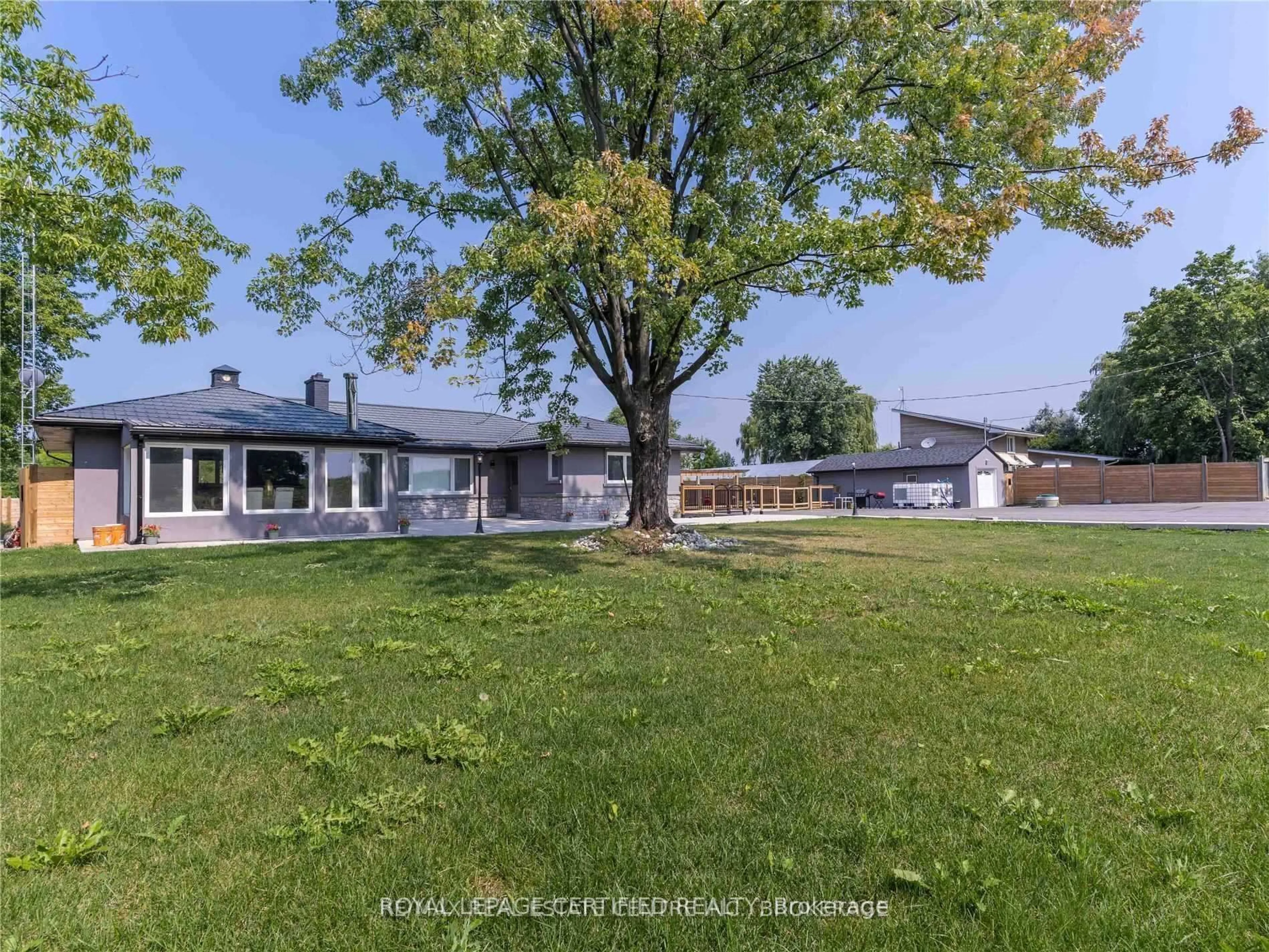 A pic from outside/outdoor area/front of a property/back of a property/a pic from drone, unknown for 1181 E  Lowerbase Line, Milton Ontario L9E 0S5