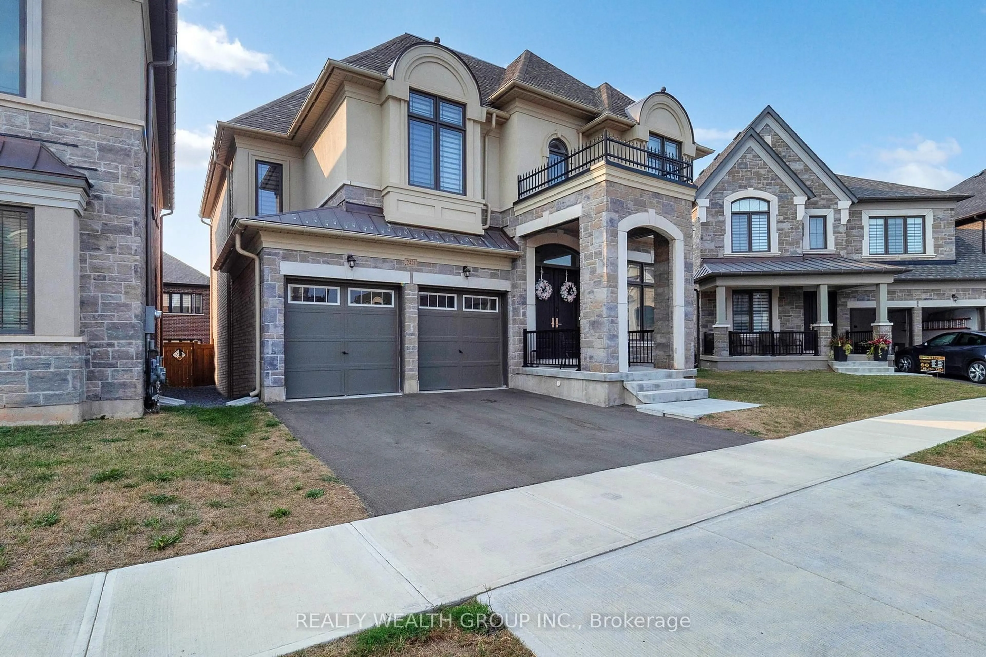 Home with brick exterior material, street for 2421 Irene Cres, Oakville Ontario L6M 5M2