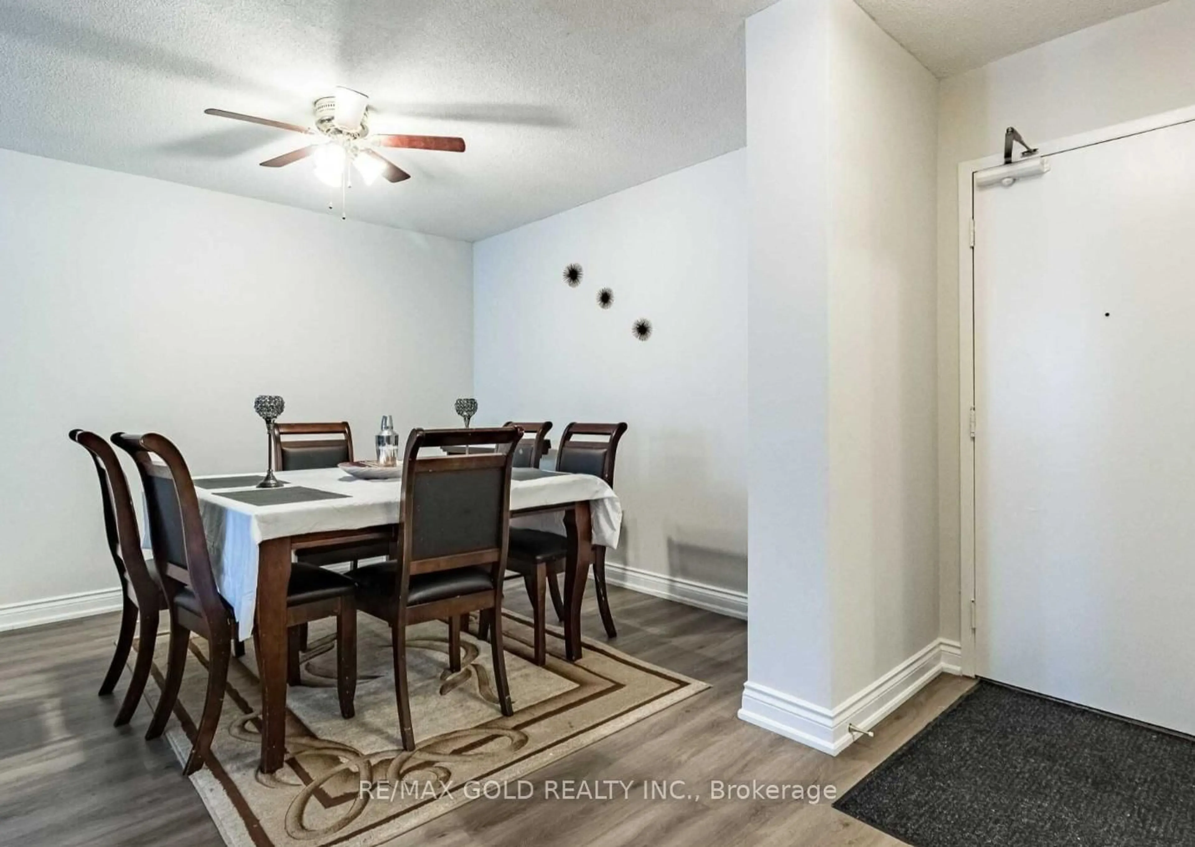 Dining room, unknown for 390 Dixon Rd #1603, Toronto Ontario M9R 1T4
