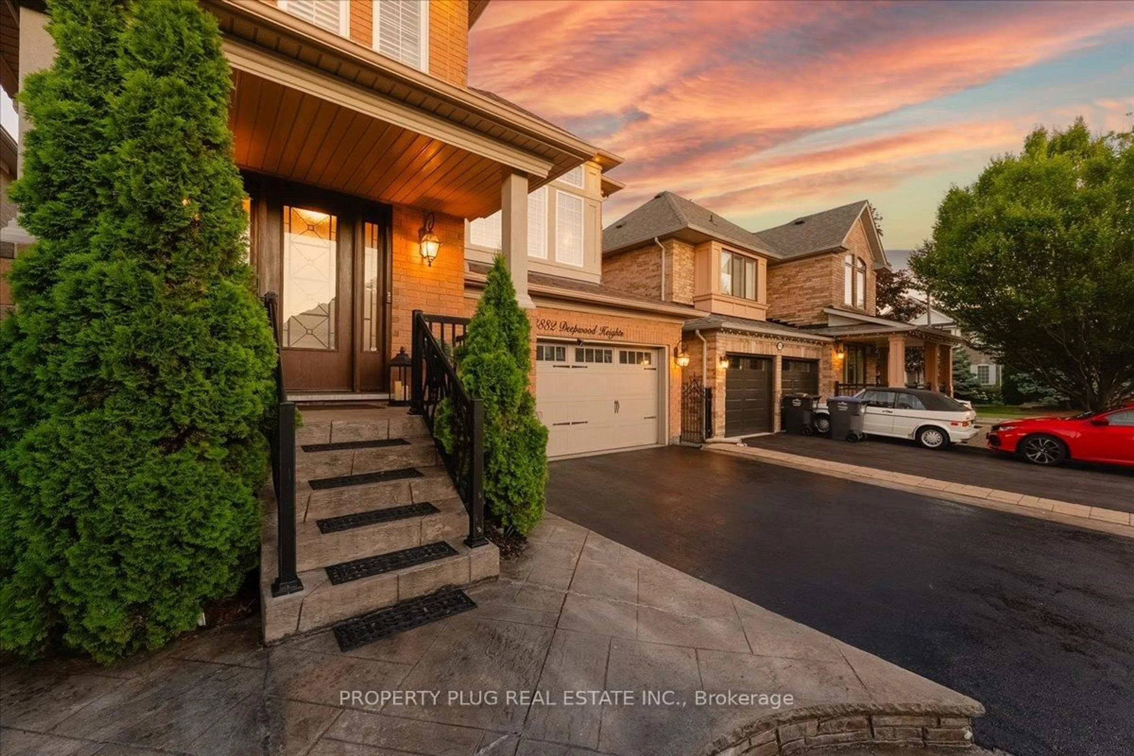 Unknown for 3882 Deepwood Hts, Mississauga Ontario L5M 6M2