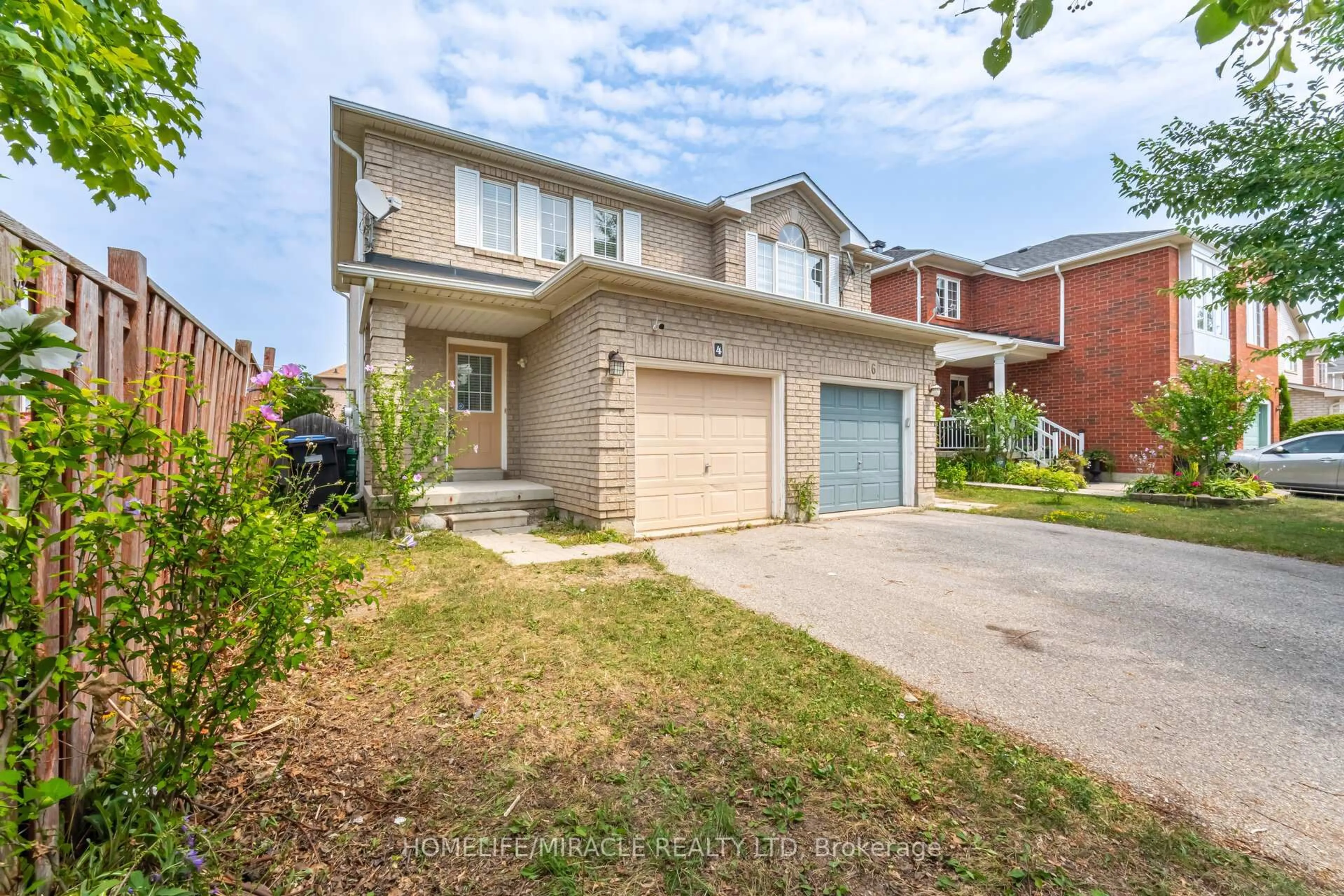 Home with brick exterior material, street for 4 Vauxhall Cres, Brampton Ontario L7A 3A3