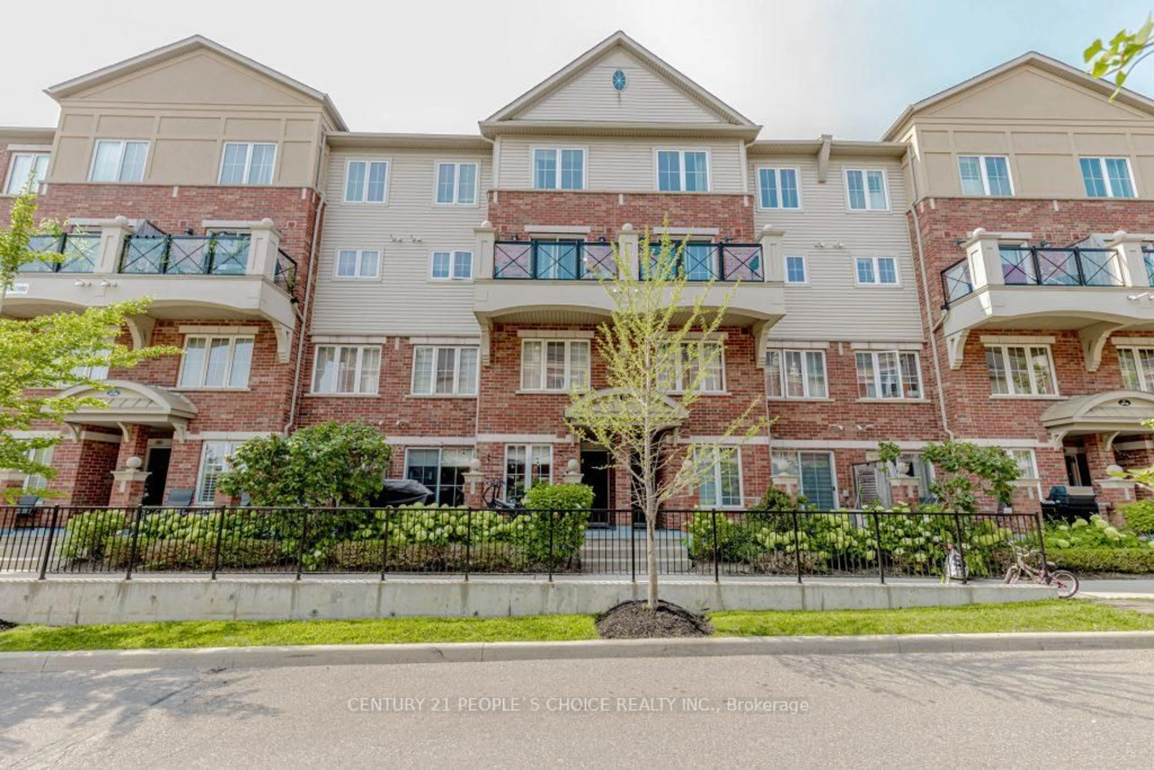 Patio, unknown for 47 Hays Blvd #25, Oakville Ontario L6H 0J1