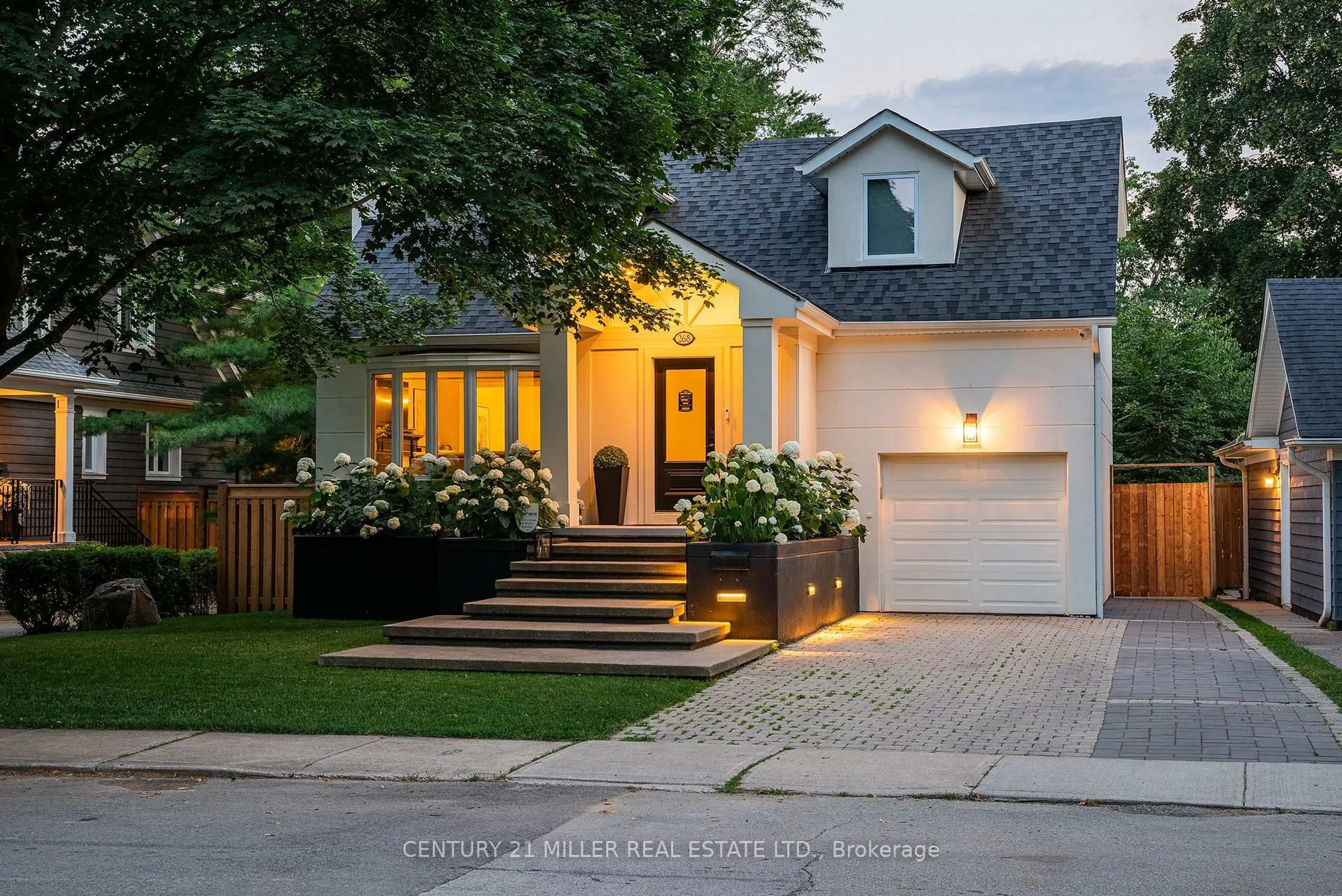 Home with brick exterior material, street for 268 Douglas Ave, Oakville Ontario L6J 3S4
