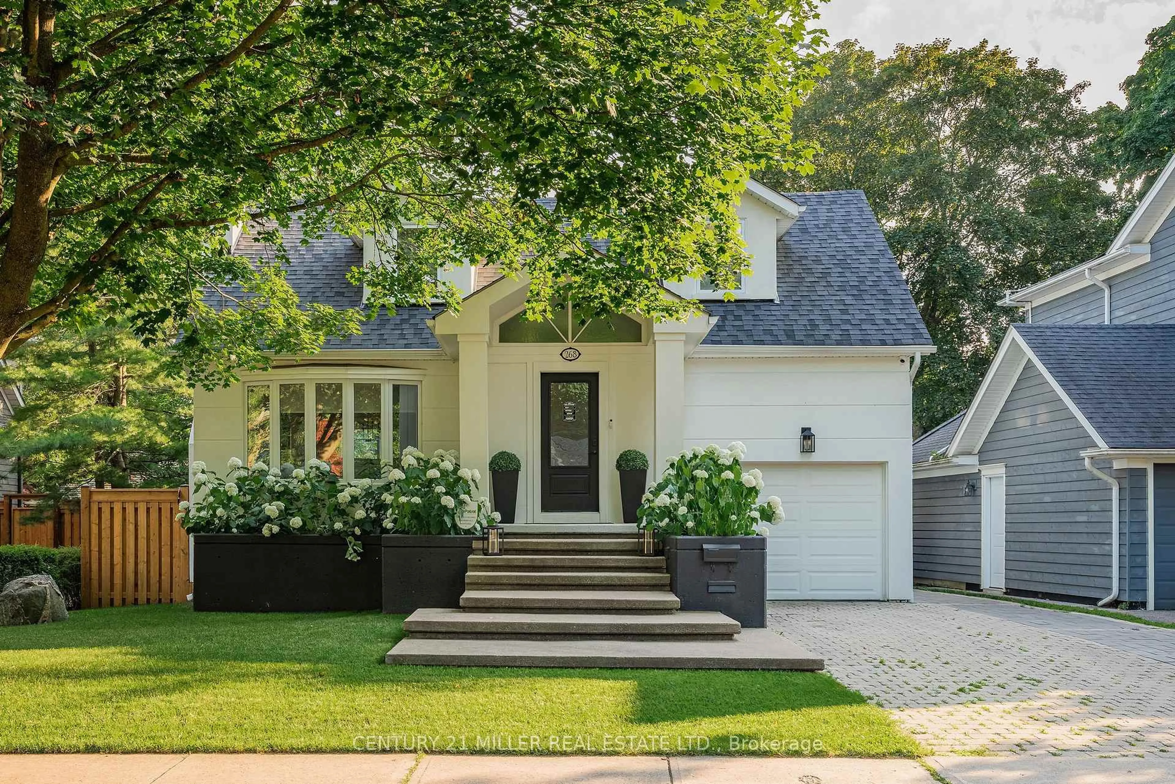 Home with brick exterior material, street for 268 Douglas Ave, Oakville Ontario L6J 3S4