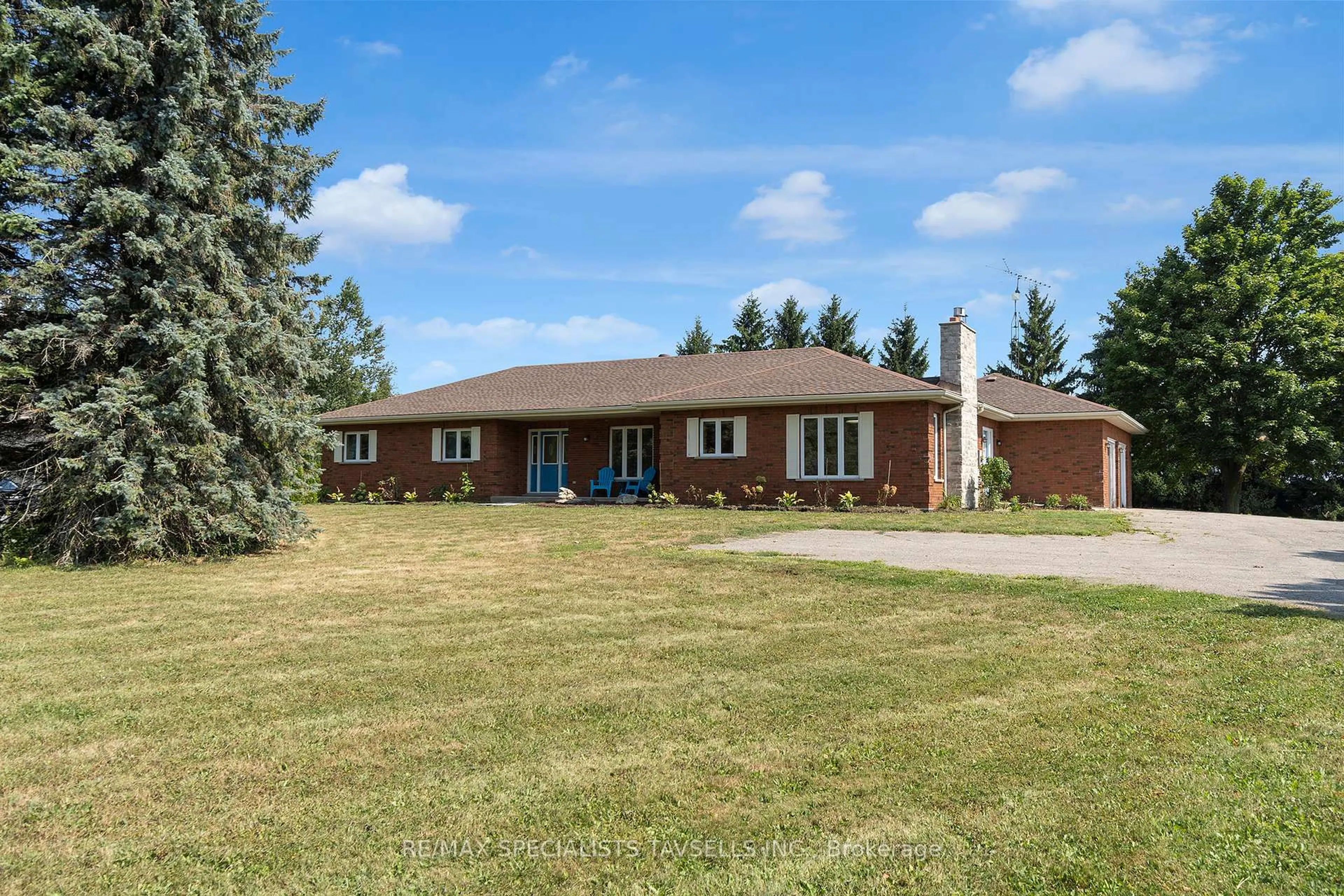 A pic from outside/outdoor area/front of a property/back of a property/a pic from drone, unknown for 18161 St Andrews Rd, Caledon Ontario L7K 2C5