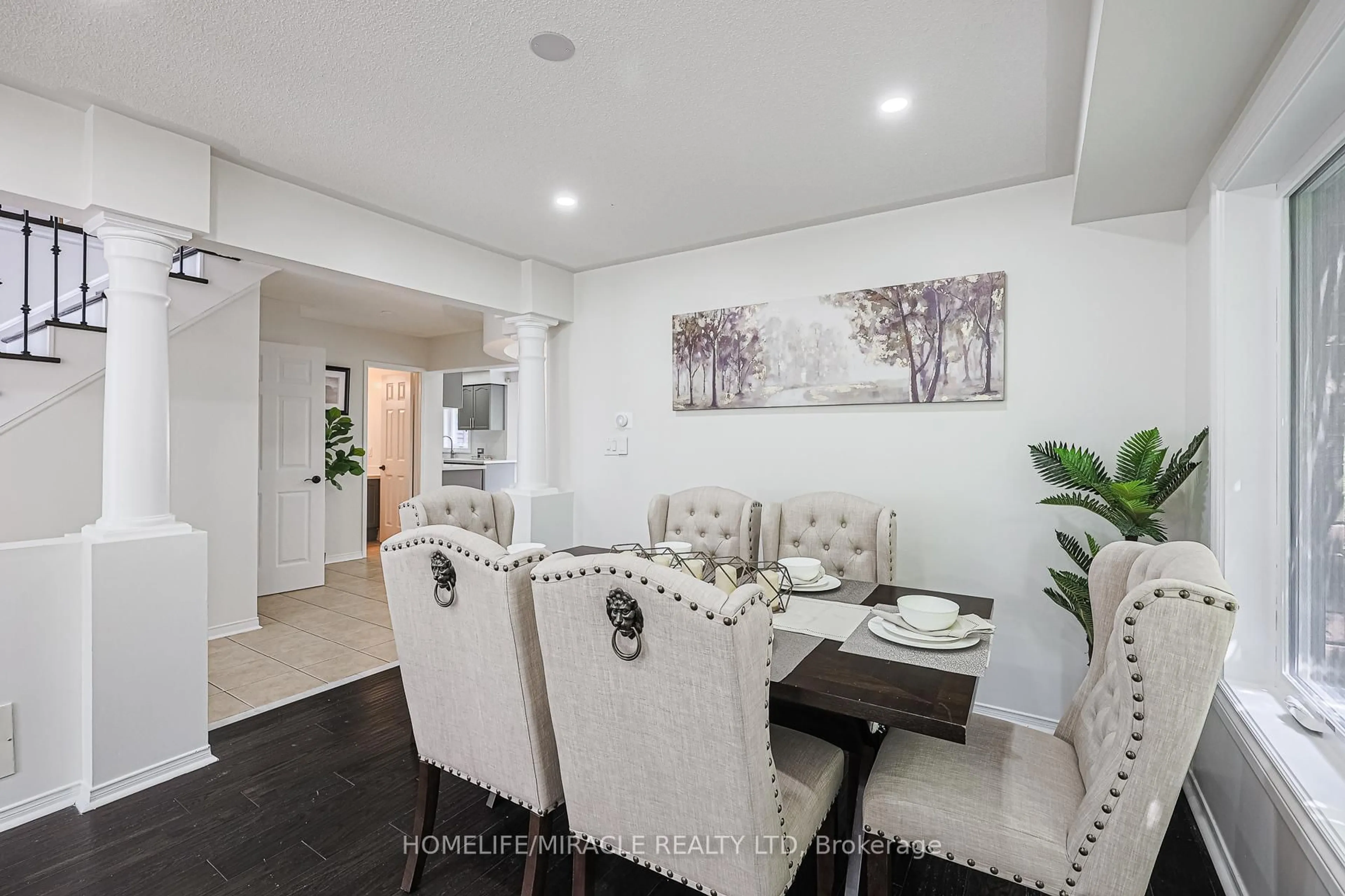 Dining room, unknown for 1204 Fox Cres, Milton Ontario L9T 6C5