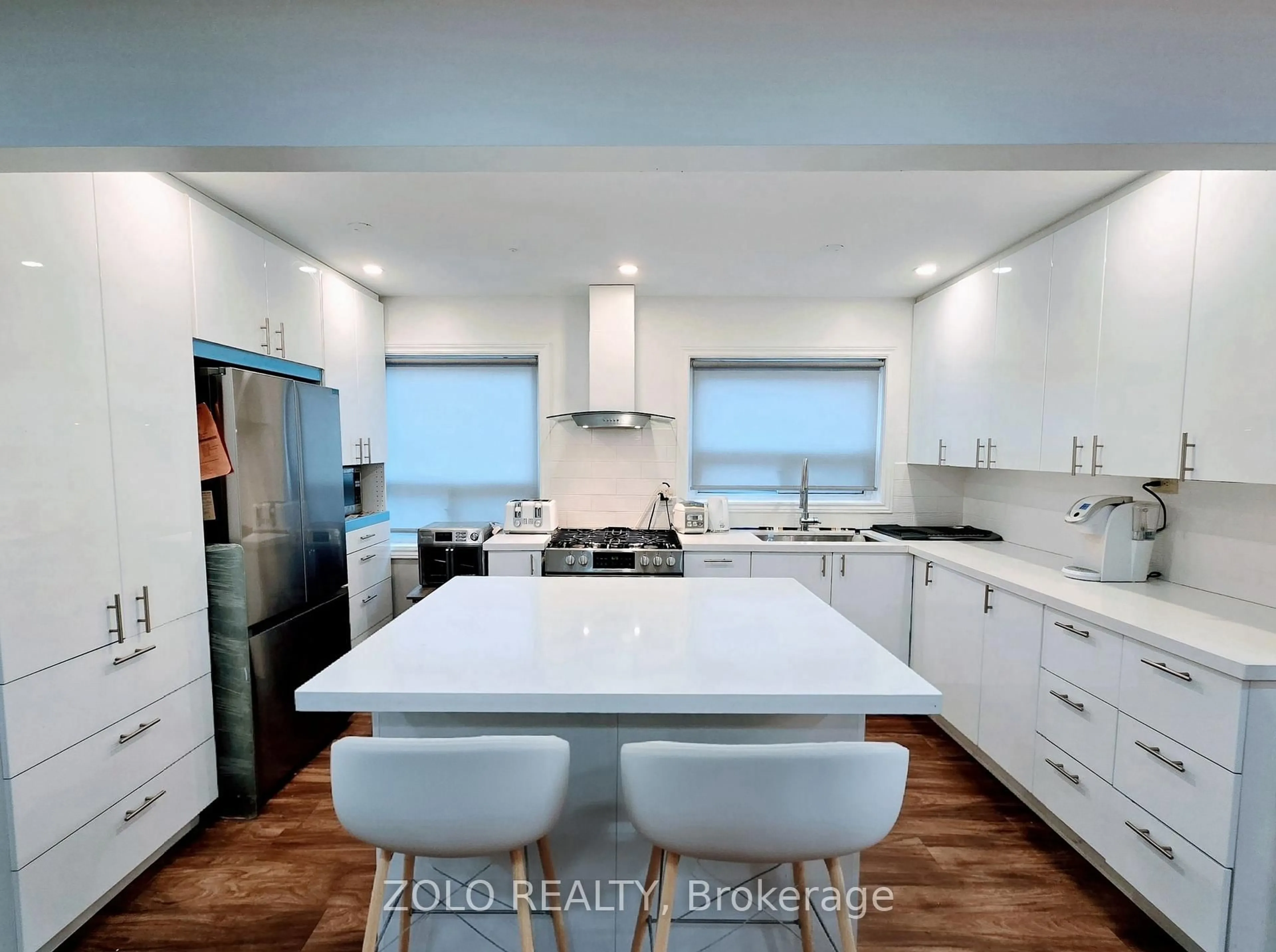 Contemporary kitchen, ceramic/tile floor for 6 Gotham Crt, Toronto Ontario M6M 2N8