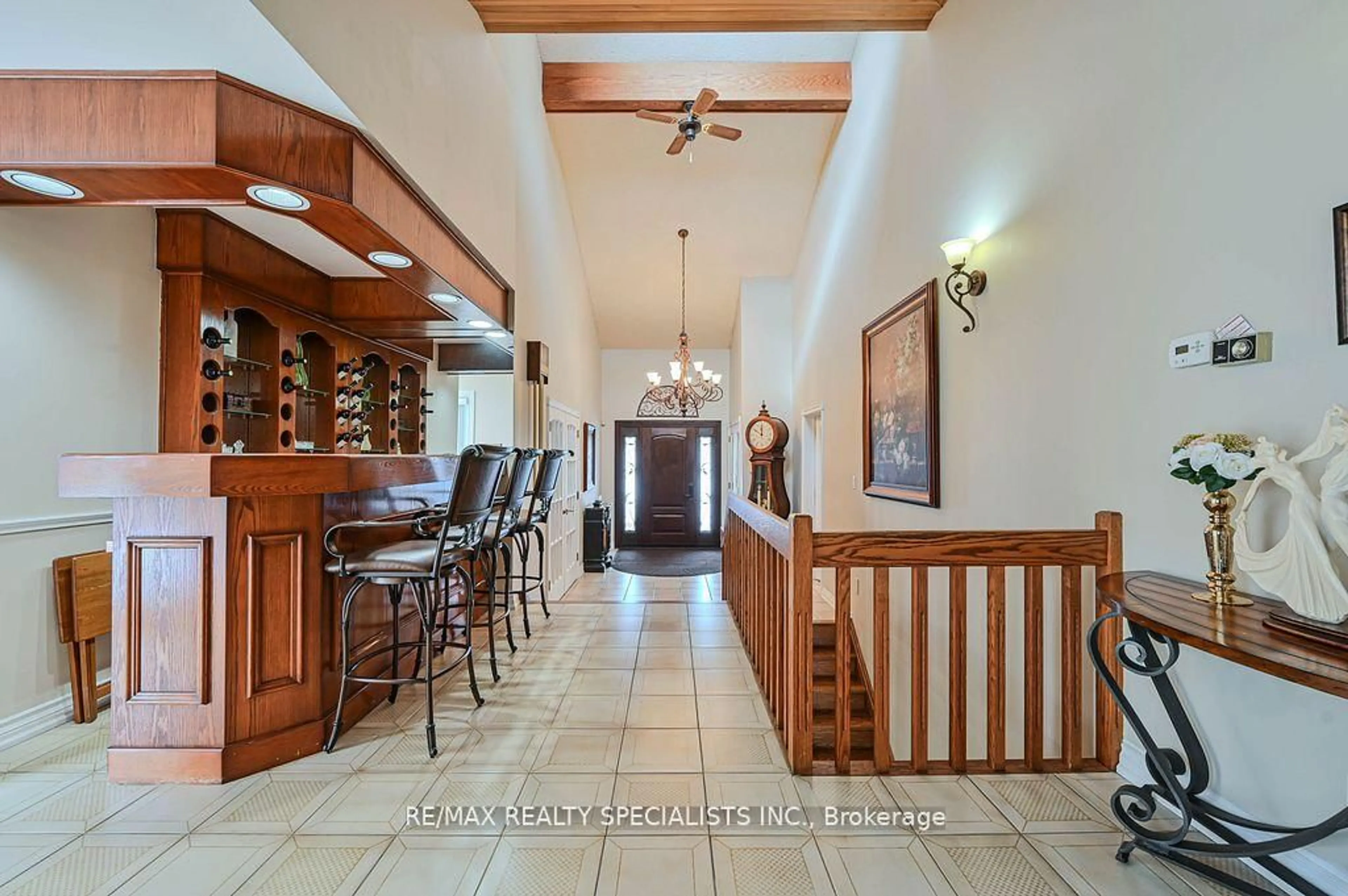 Indoor foyer for 6 Leone Lane, Brampton Ontario L6P 0K9