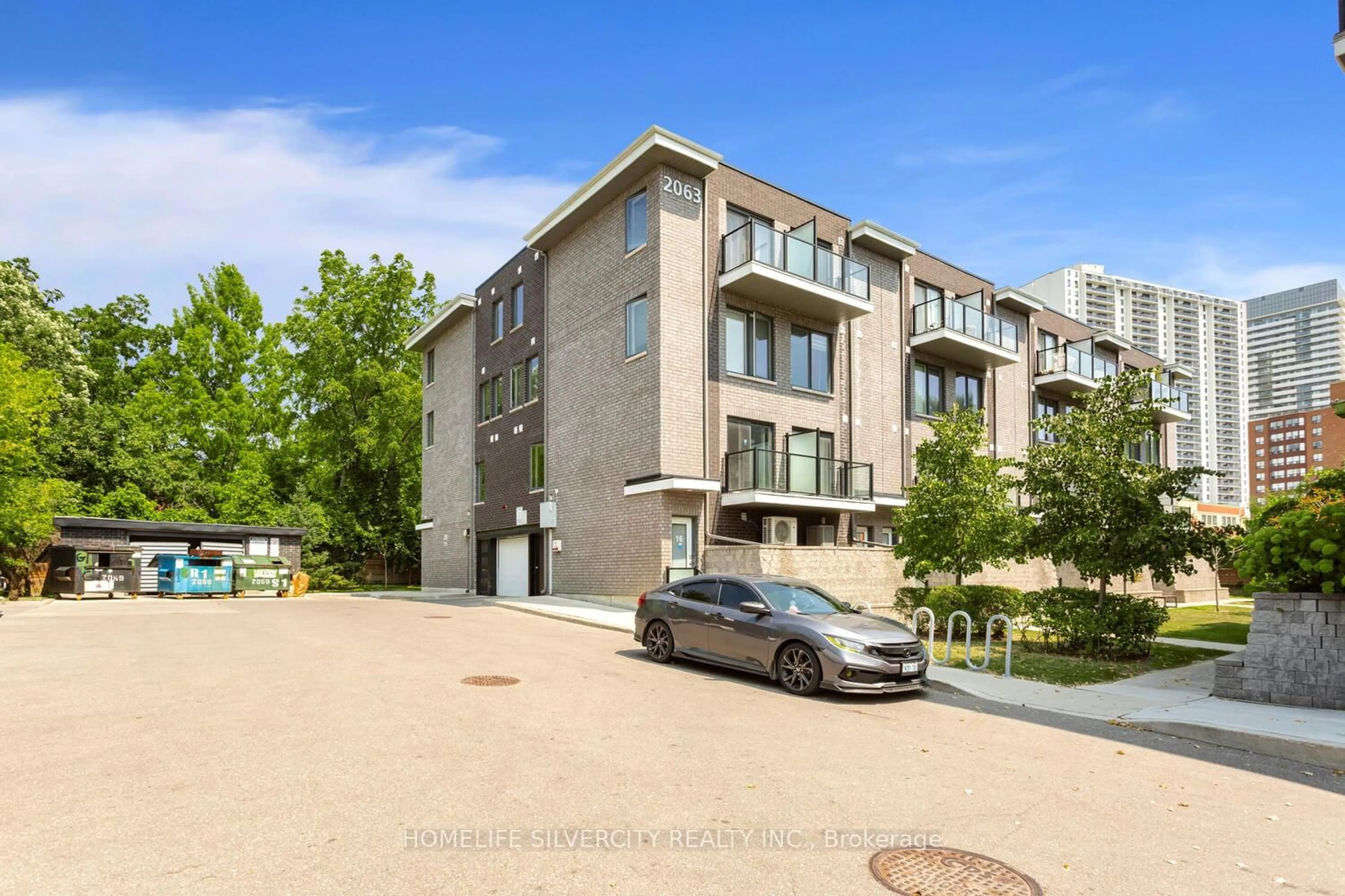 A pic from outside/outdoor area/front of a property/back of a property/a pic from drone, street for 2063 Weston Rd #15, Toronto Ontario M9N 1X7