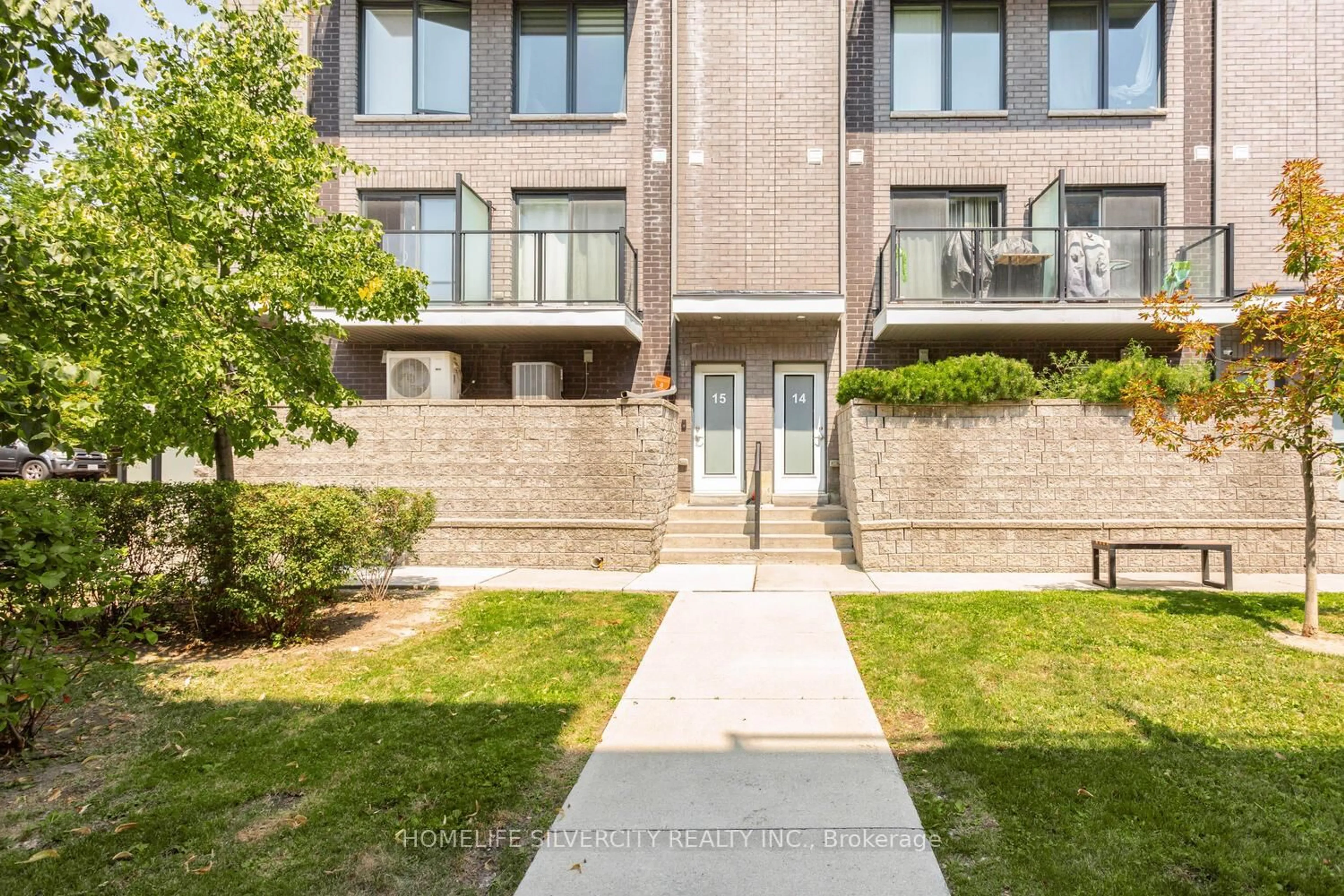 Unknown for 2063 Weston Rd #15, Toronto Ontario M9N 1X7