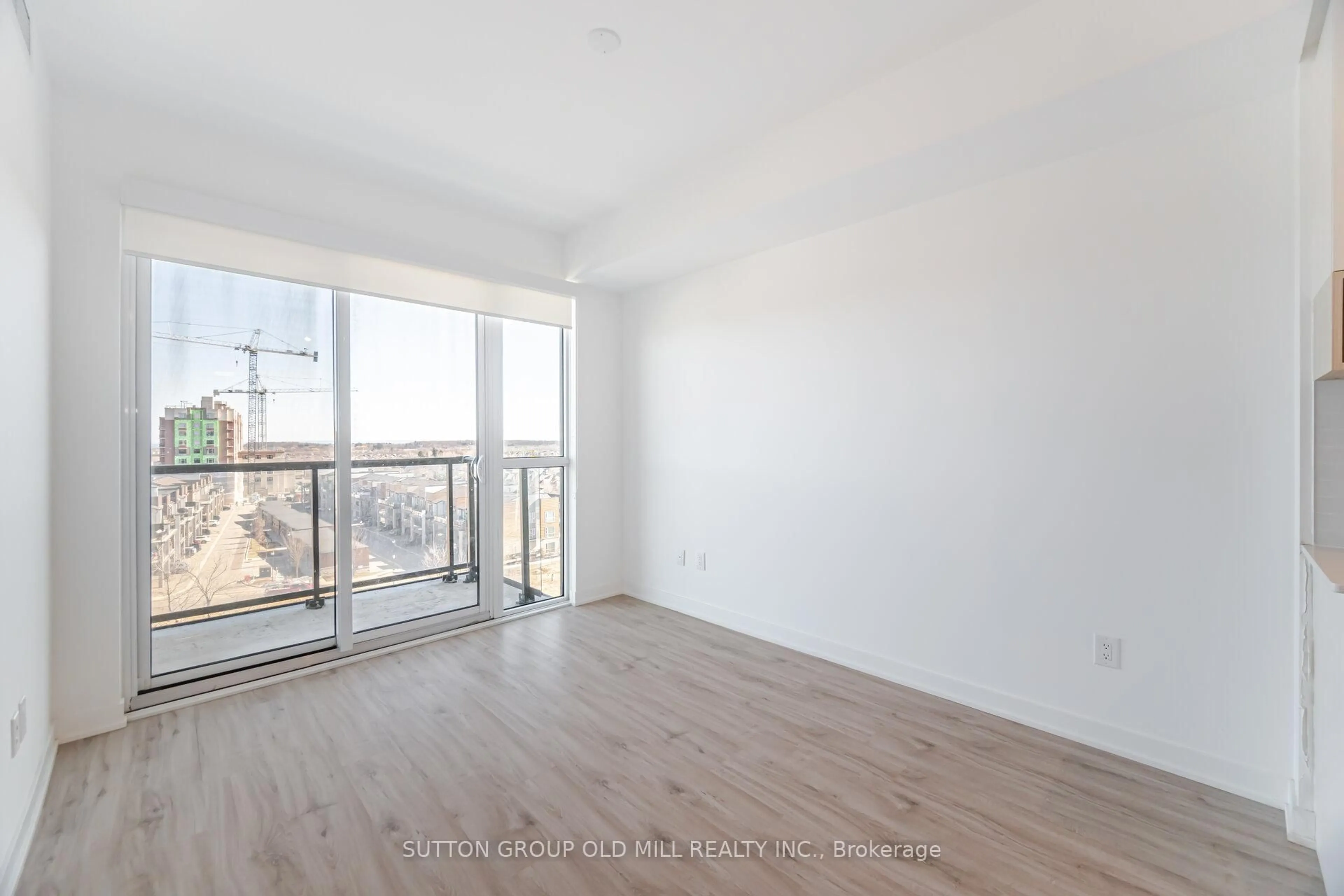 A pic of a room for 3005 Pine Glen Rd #614, Oakville Ontario L6M 5P5