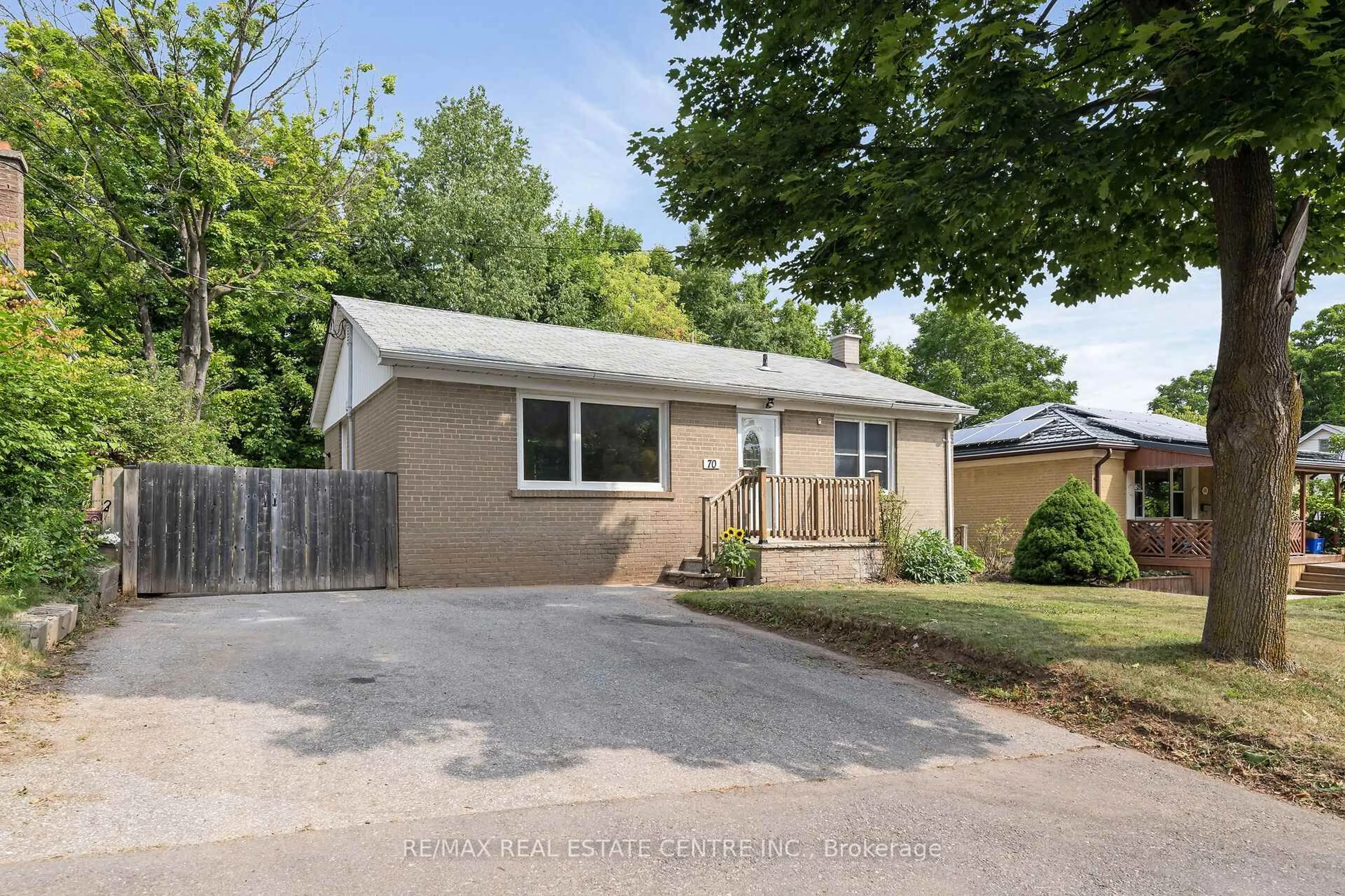 Home with brick exterior material, street for 70 Dayfoot Dr, Halton Hills Ontario L7G 2L1