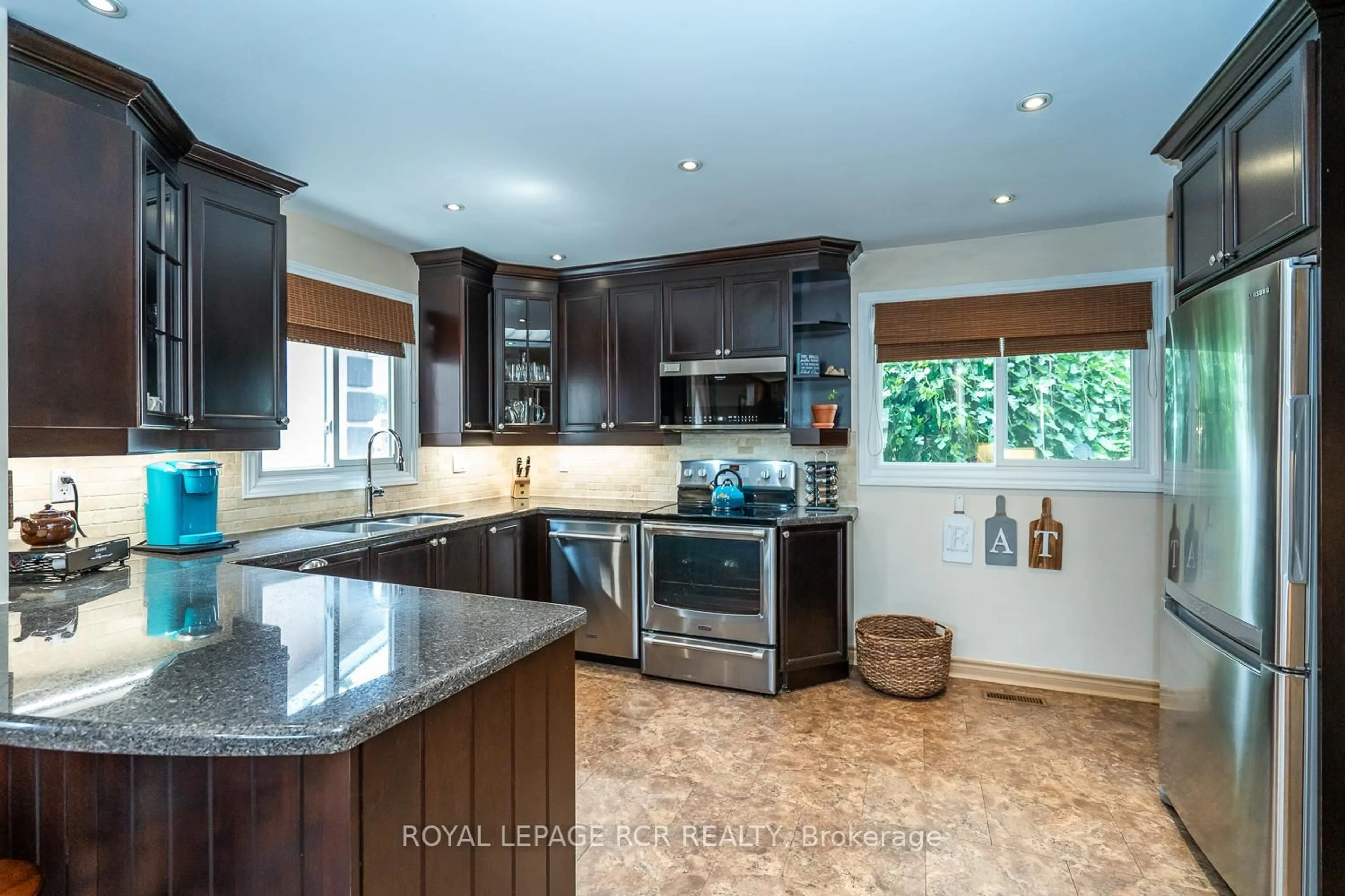 Contemporary kitchen, ceramic/tile floor for 93 Charters Rd, Brampton Ontario L6V 2S8