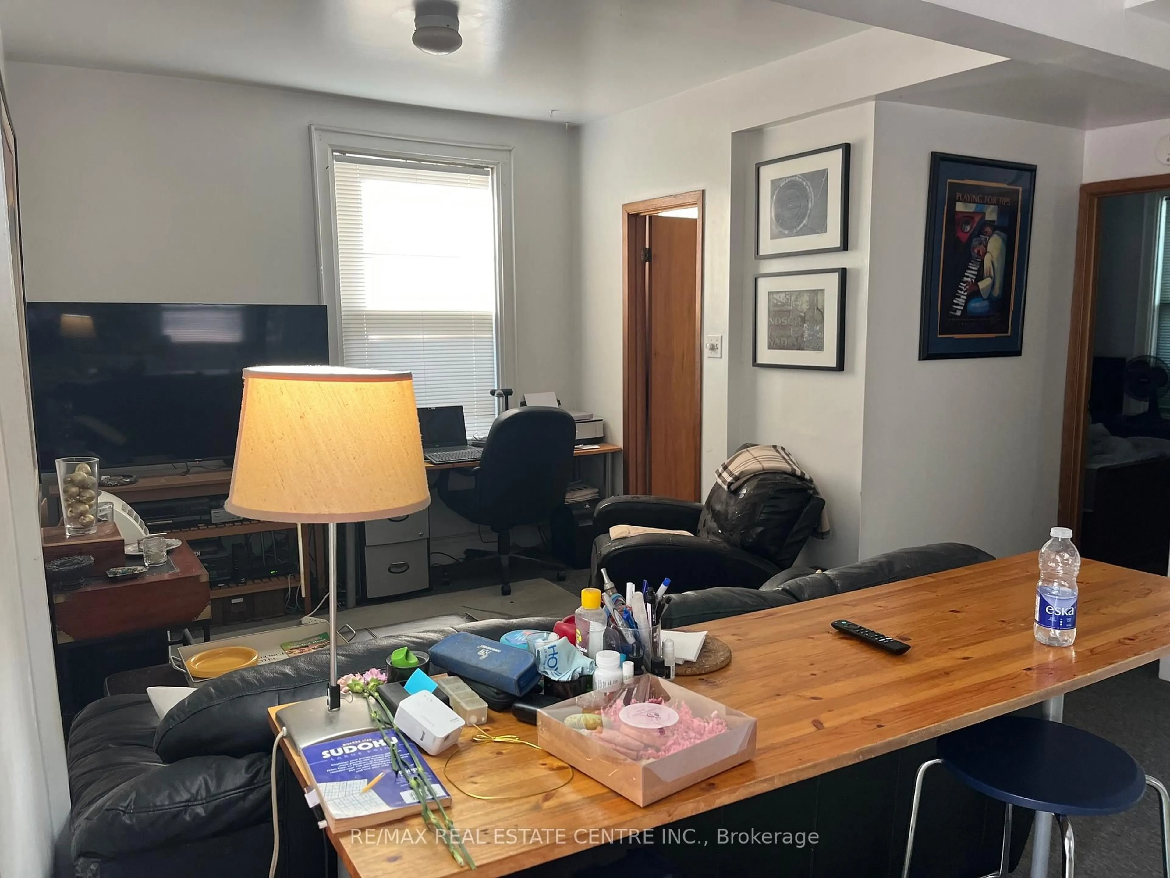 A pic of a room for 34 Trueman St, Brampton Ontario L6W 3B3