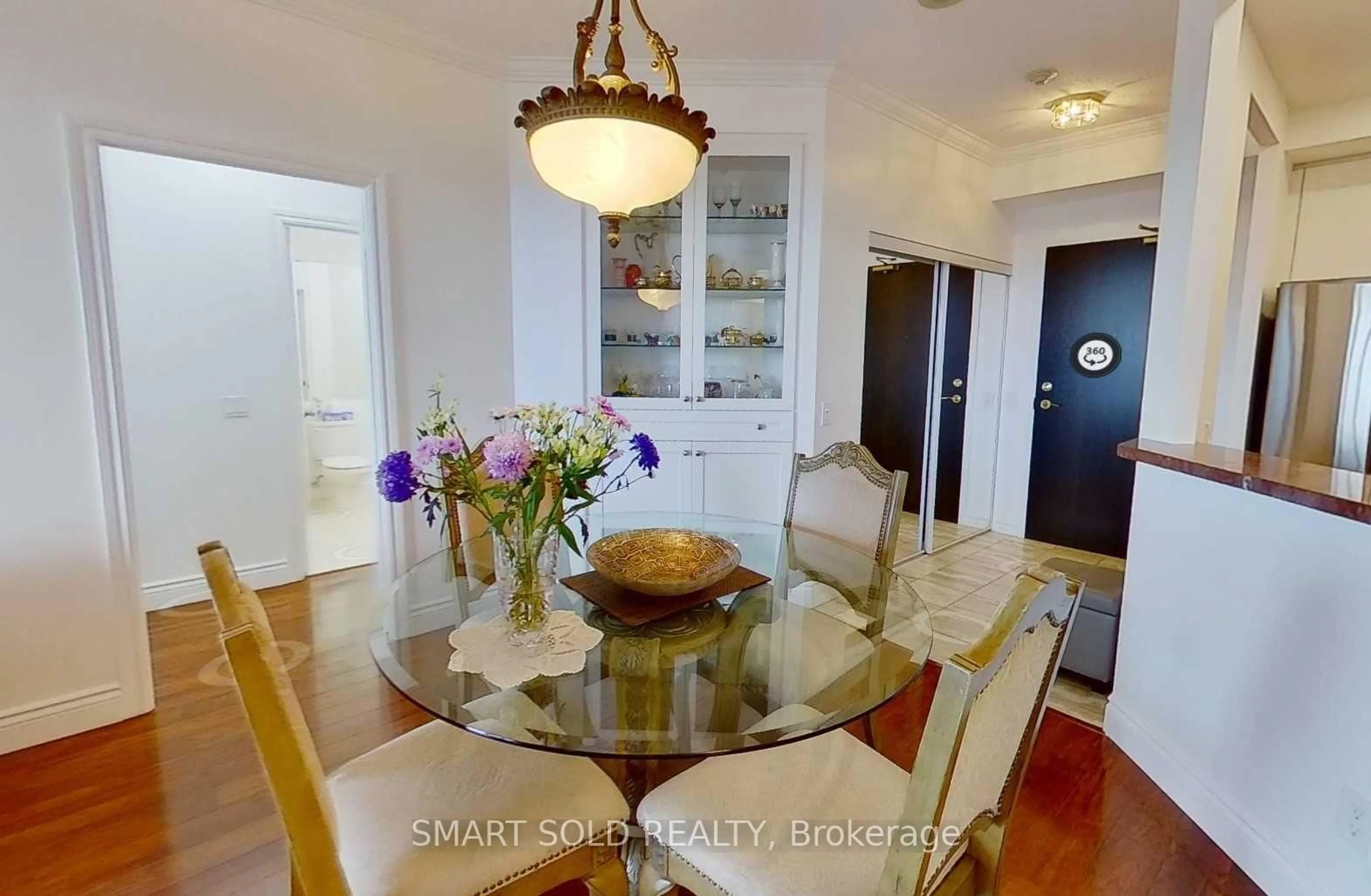 Dining room, wood/laminate floor for 1 Belvedere Crt #1404, Brampton Ontario L6V 4M6