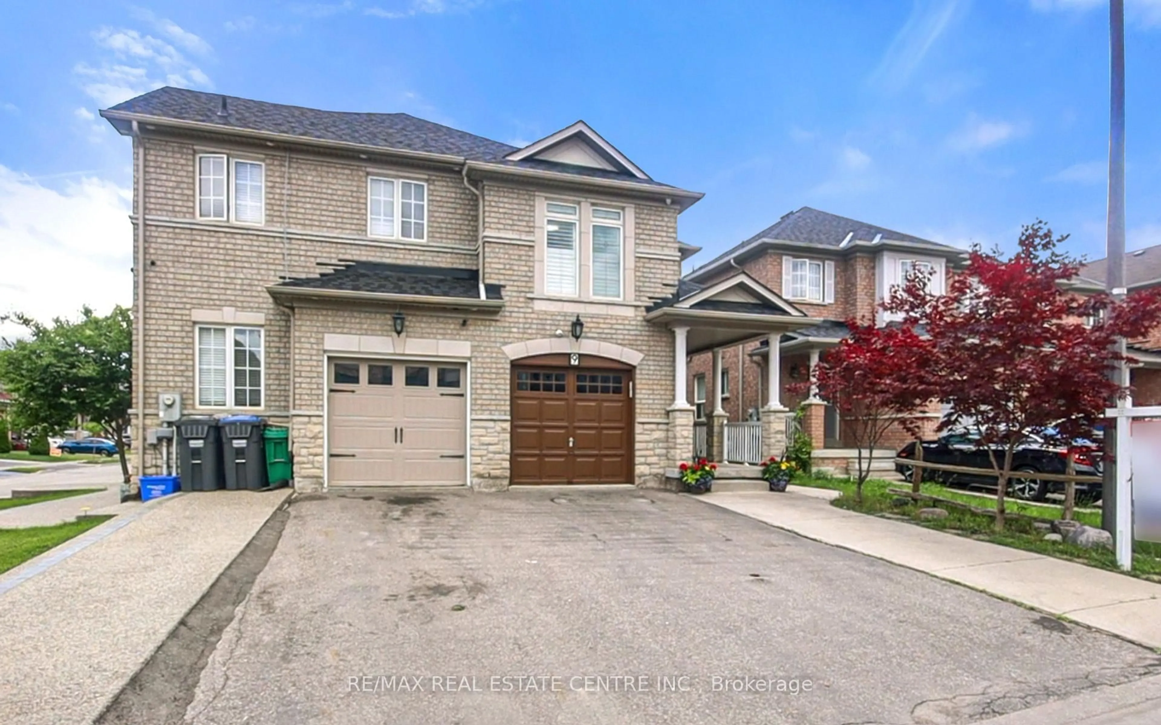 Home with brick exterior material, street for 9 Amethyst Circ, Brampton Ontario L6P 0Z7