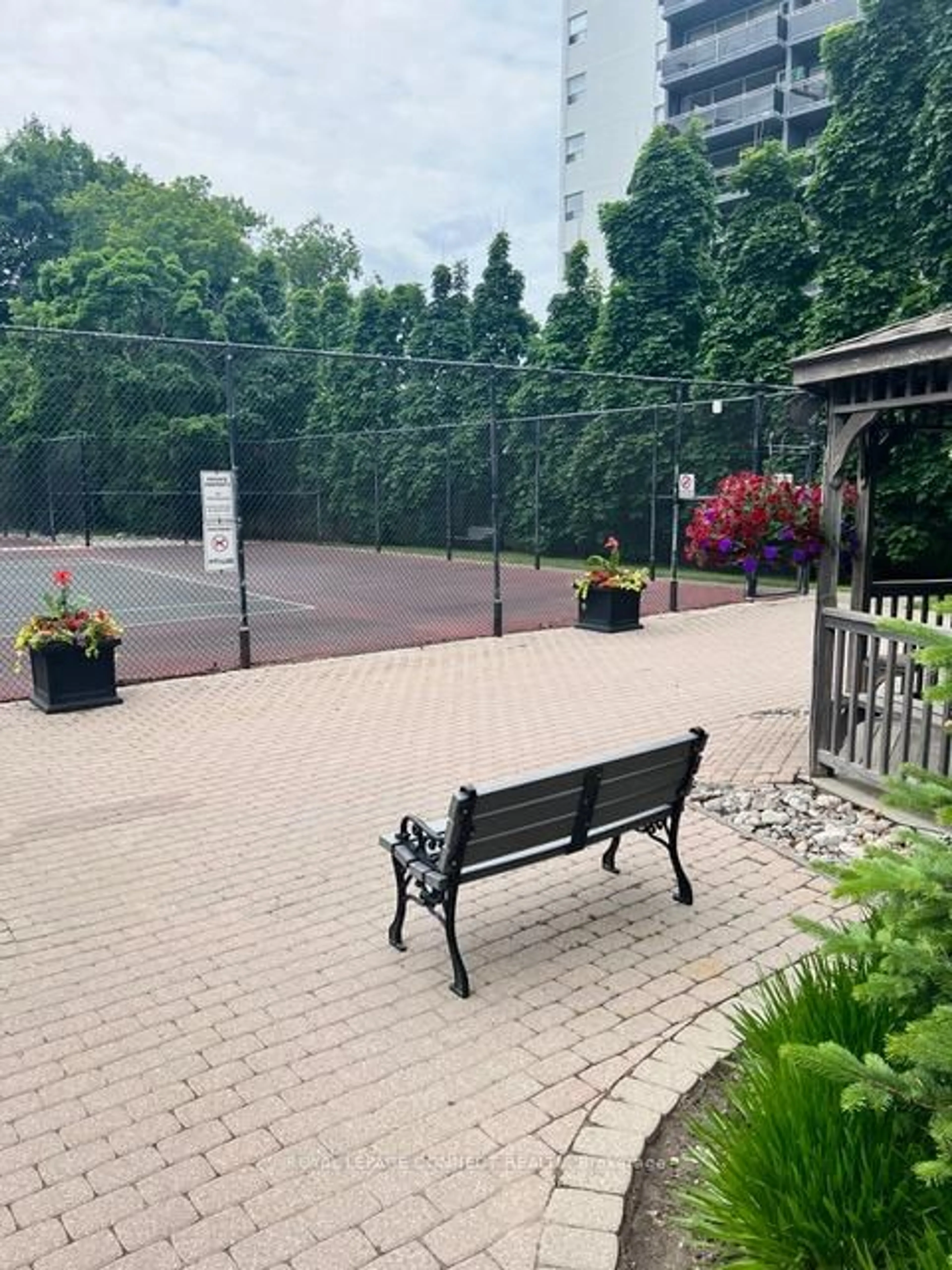 Patio, street for 1300 Islington Ave #1204, Toronto Ontario M9A 5C4