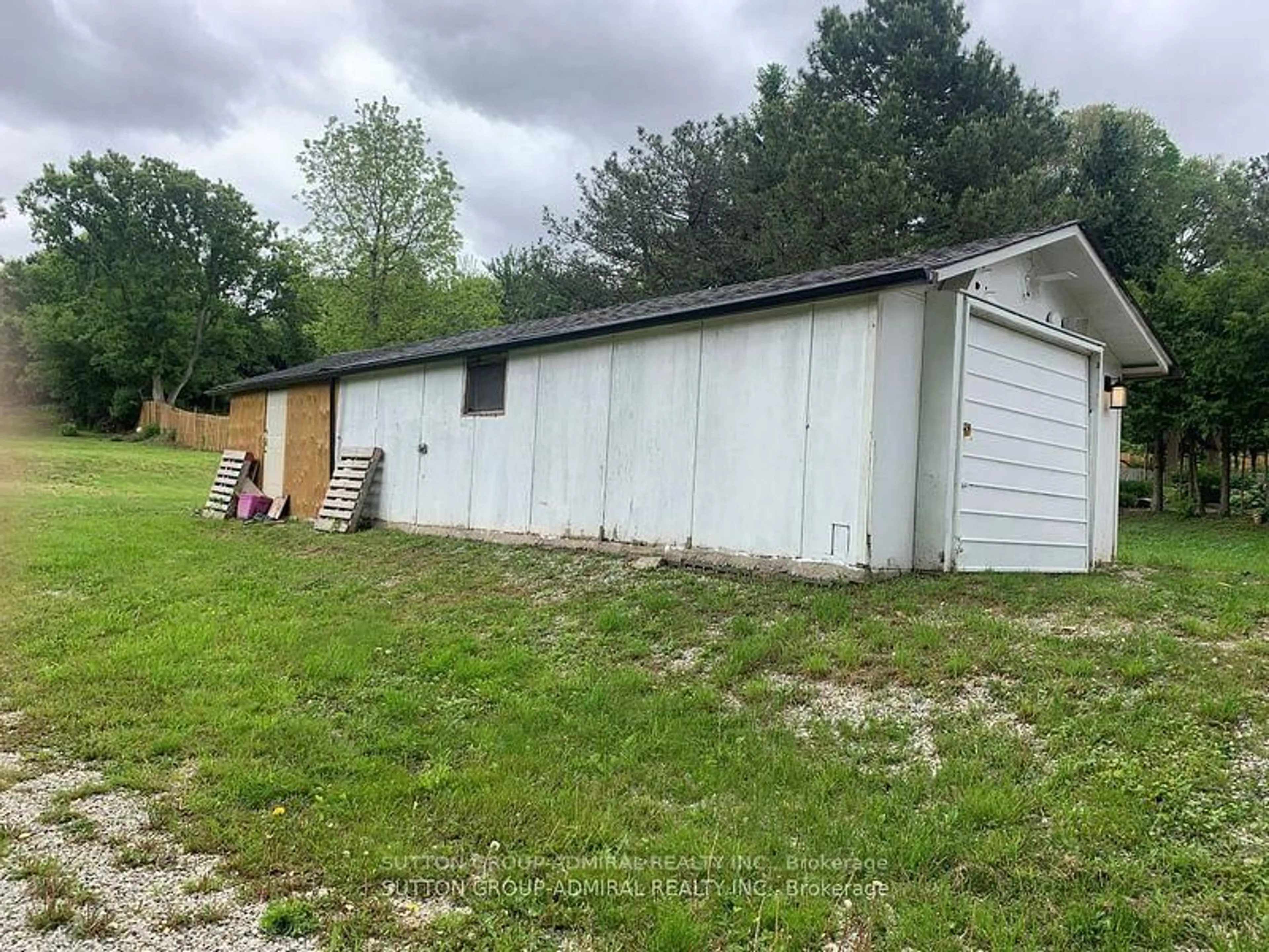 Shed for 148 ROWNTREE MILL Rd, Toronto Ontario M9L 1C9