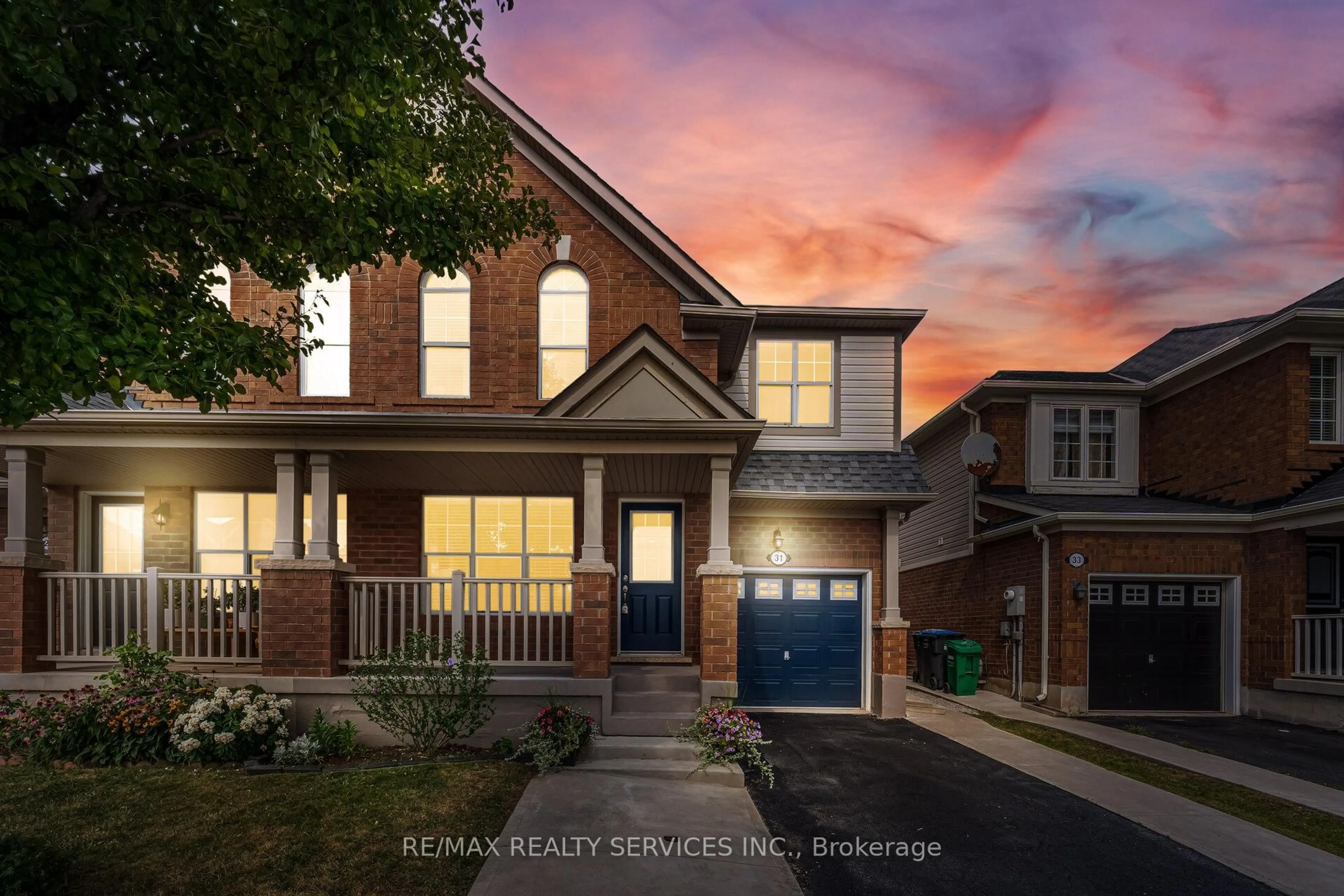 Home with brick exterior material, street for 31 Georgian Rd, Brampton Ontario L6X 0L8