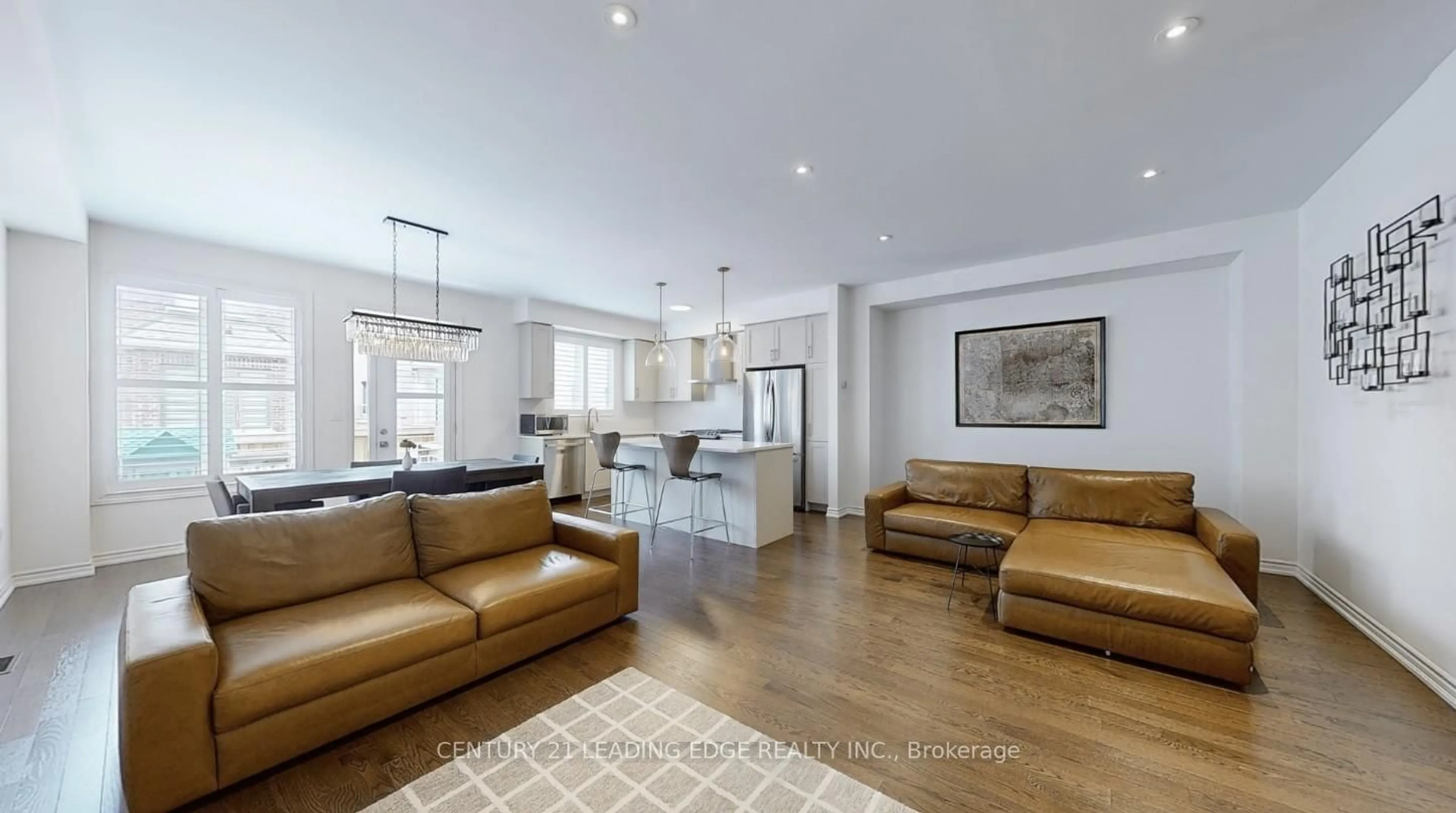 Living room with furniture, unknown for 322 Thimbleweed Crt, Milton Ontario L9E 1T2