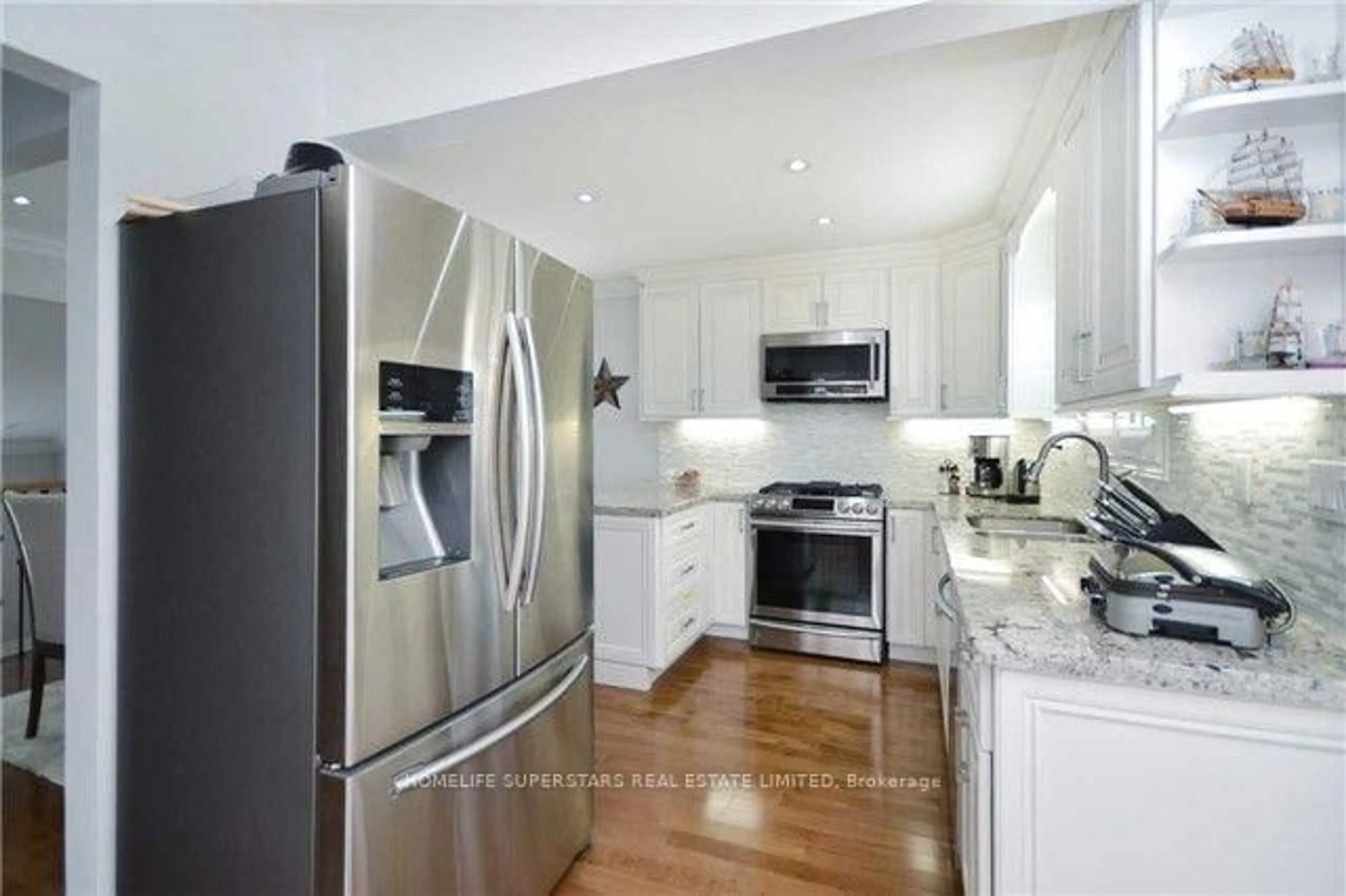 Unknown for 6 Farley Rd, Brampton Ontario L6Y 2N9